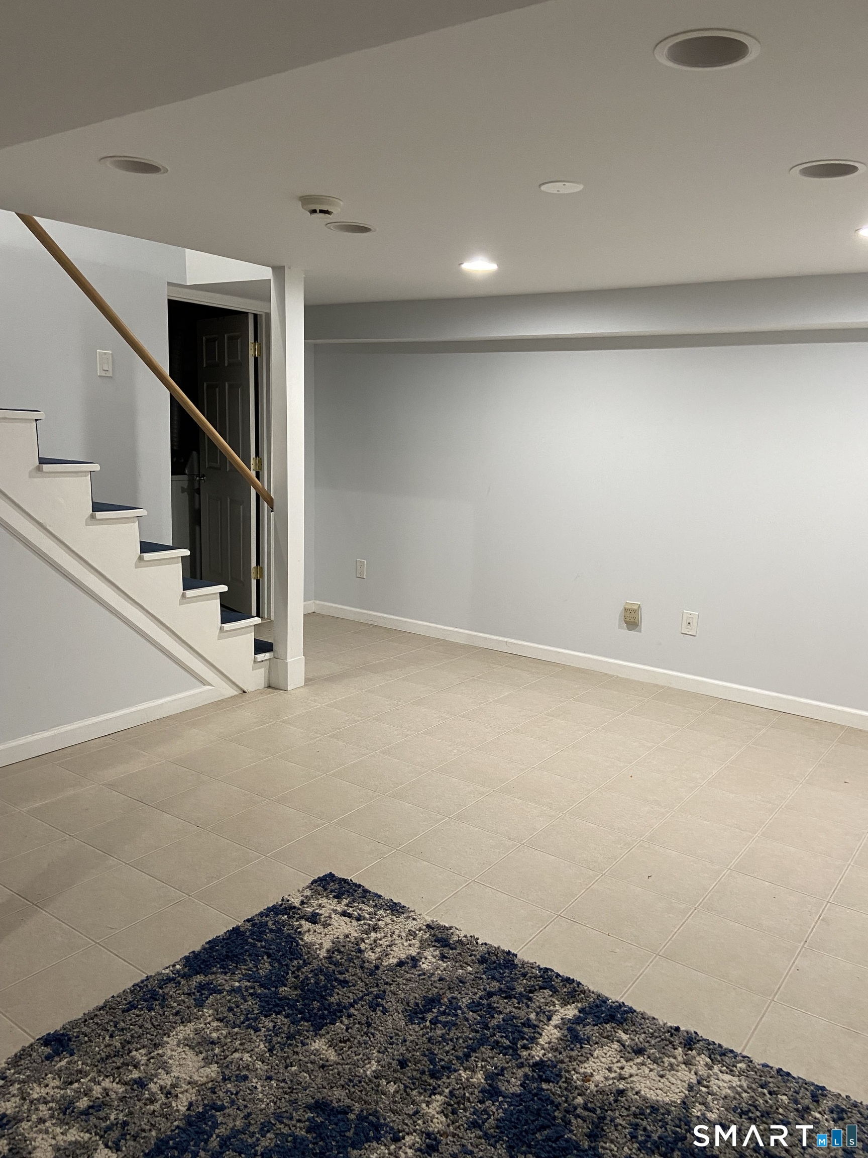 109 Cottage Street photo 19
