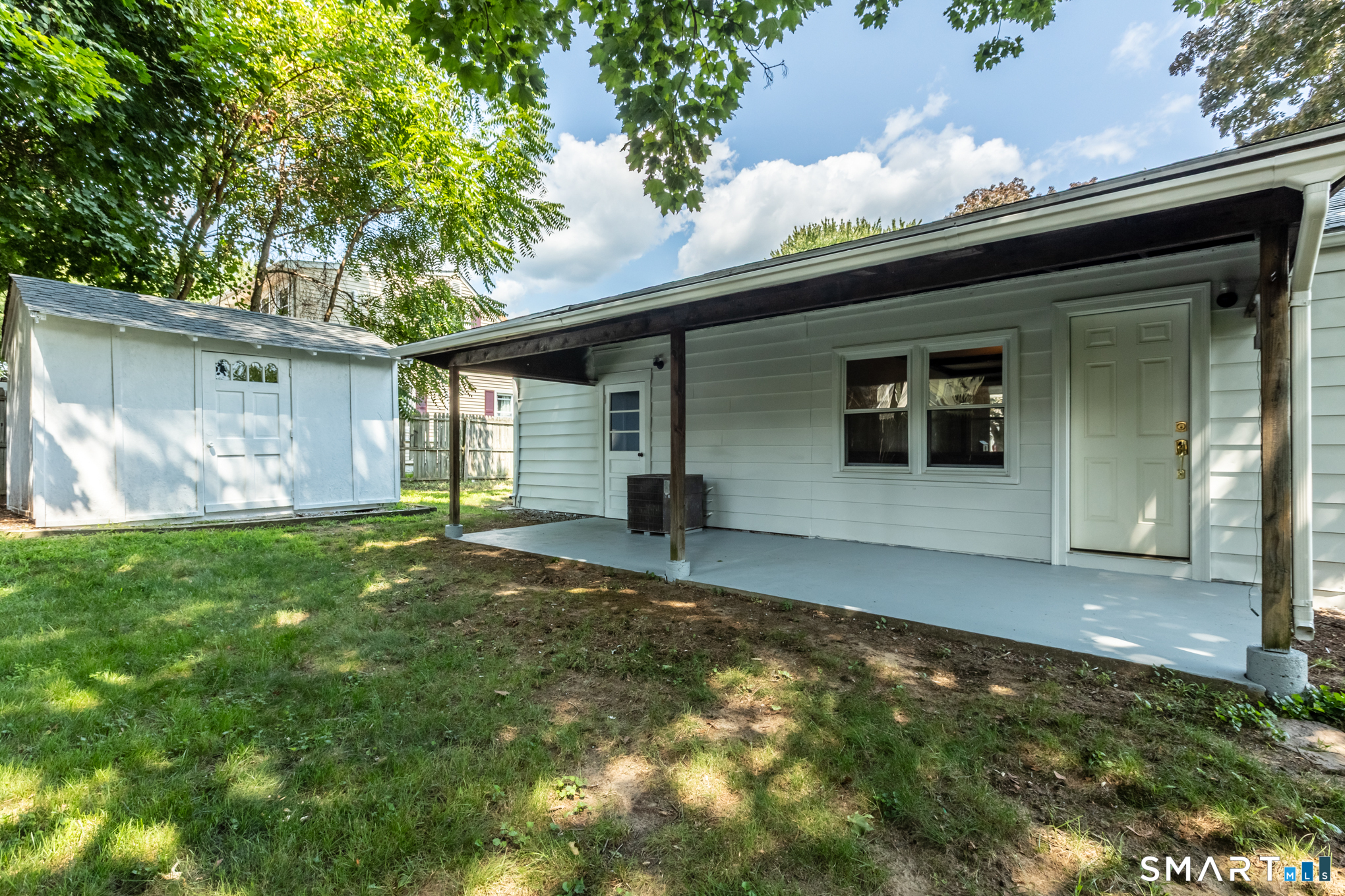 40th image of 4 Fair St, Enfield, CT 06082 | MLS# 24198976