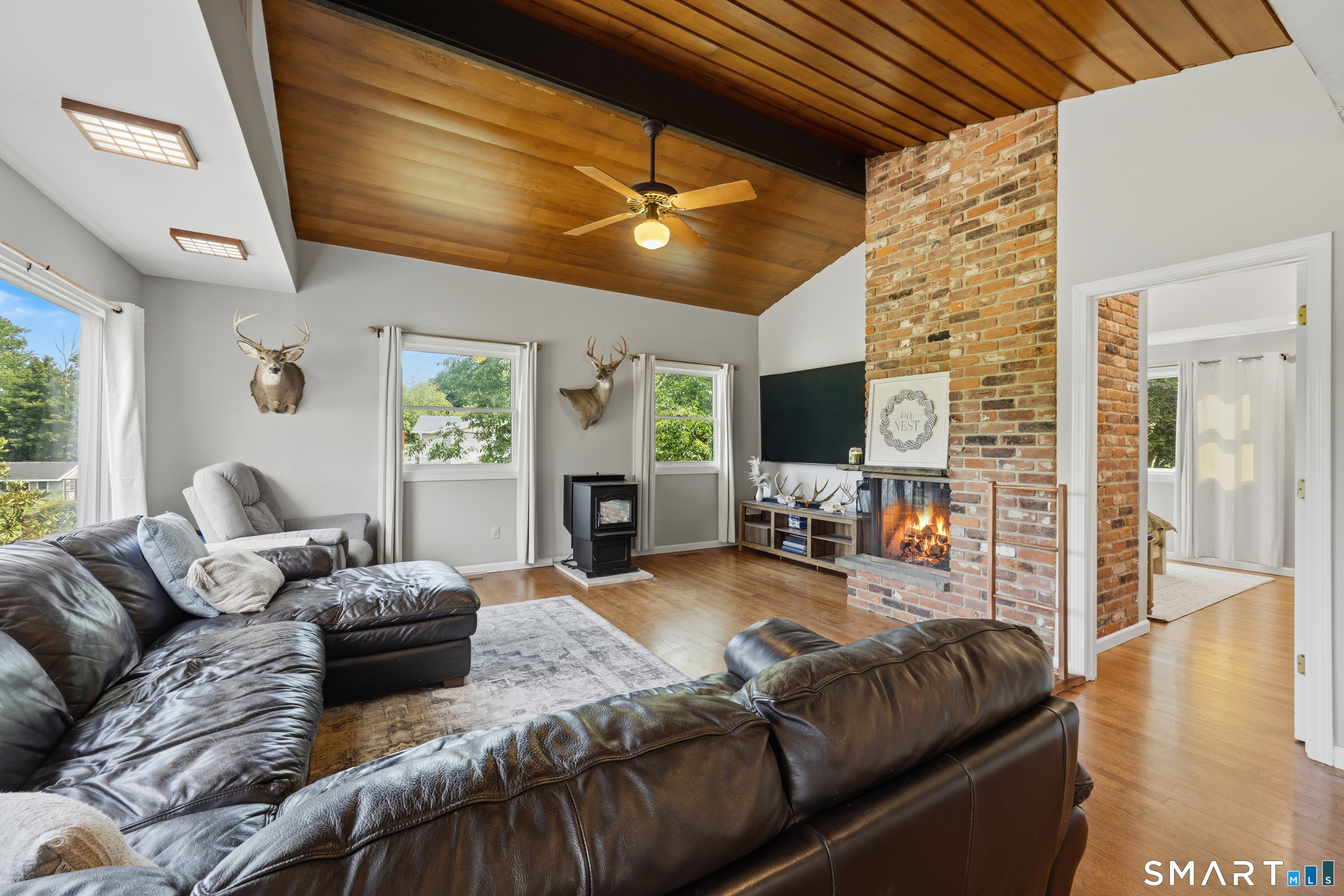 570 Grassy Hill Road photo 11