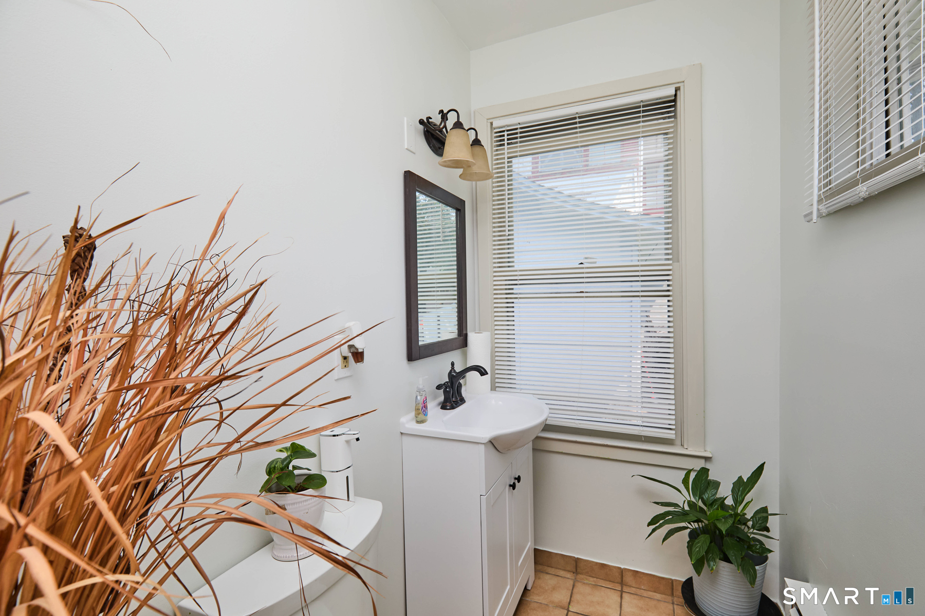 133 East Eaton Street photo 17