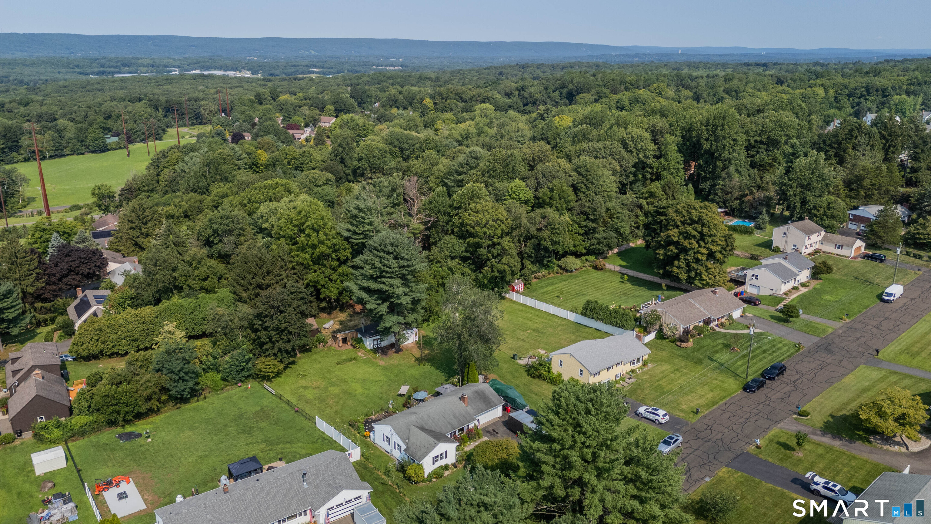 181 Hourigan Drive photo 32