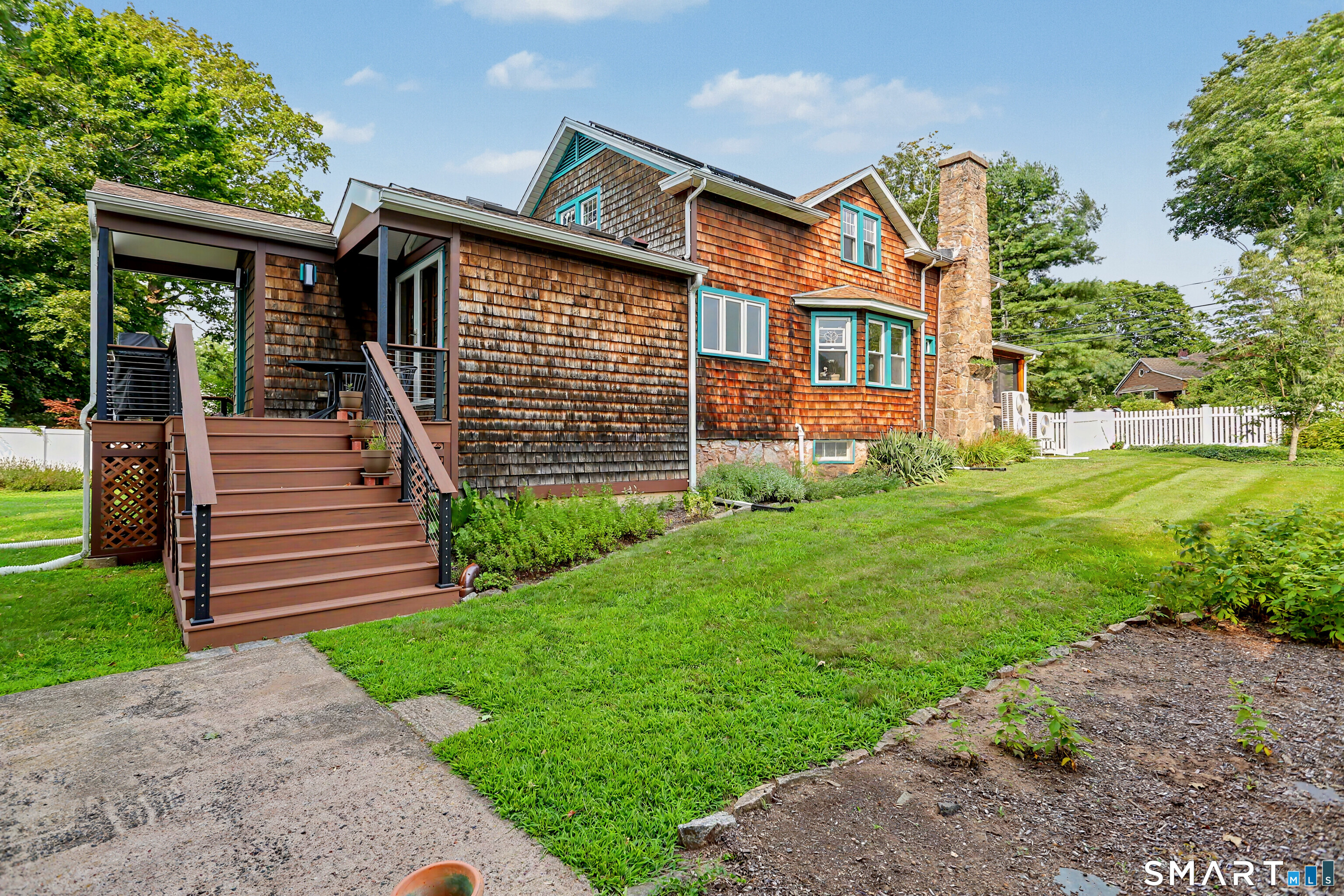 44 Taylor Place photo 12