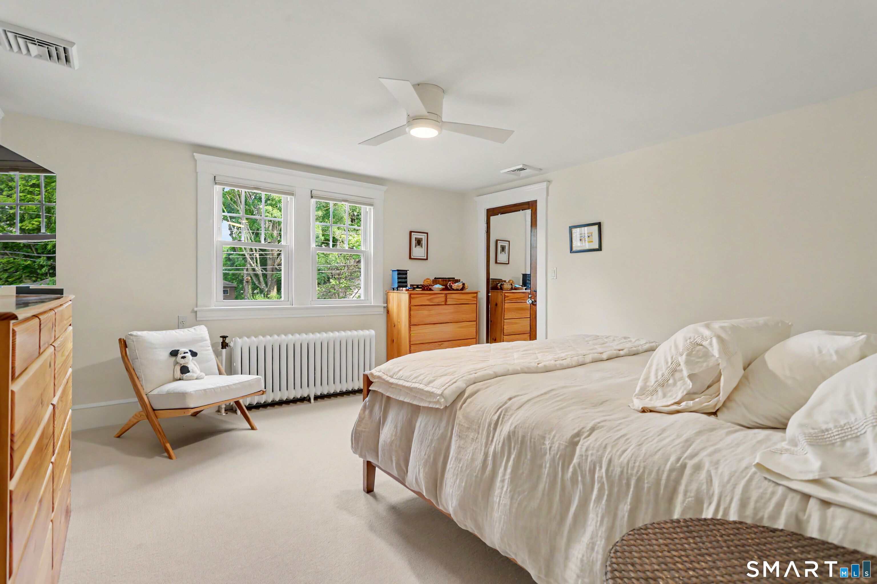 44 Taylor Place photo 33