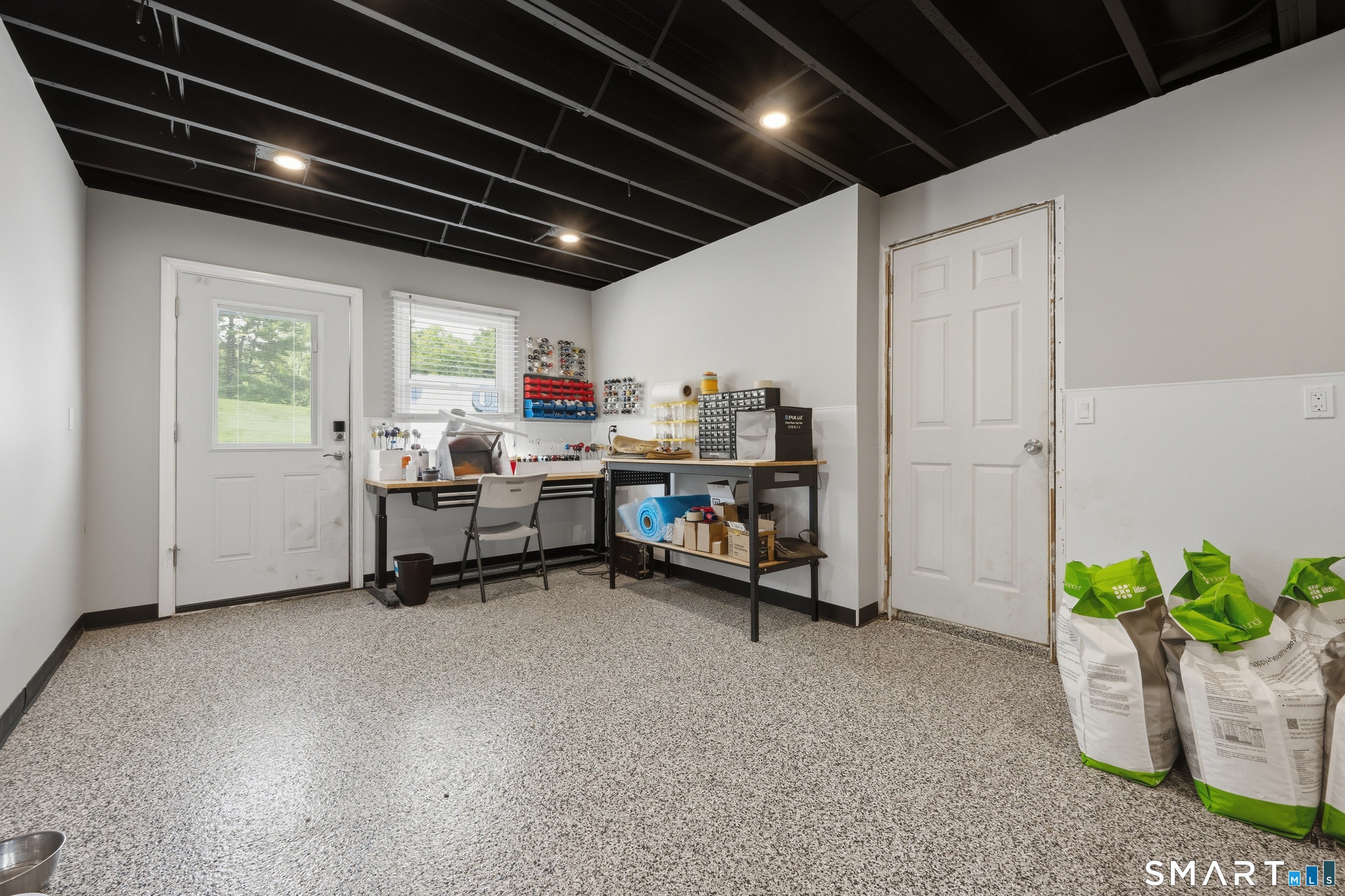 570 Grassy Hill Road photo 33