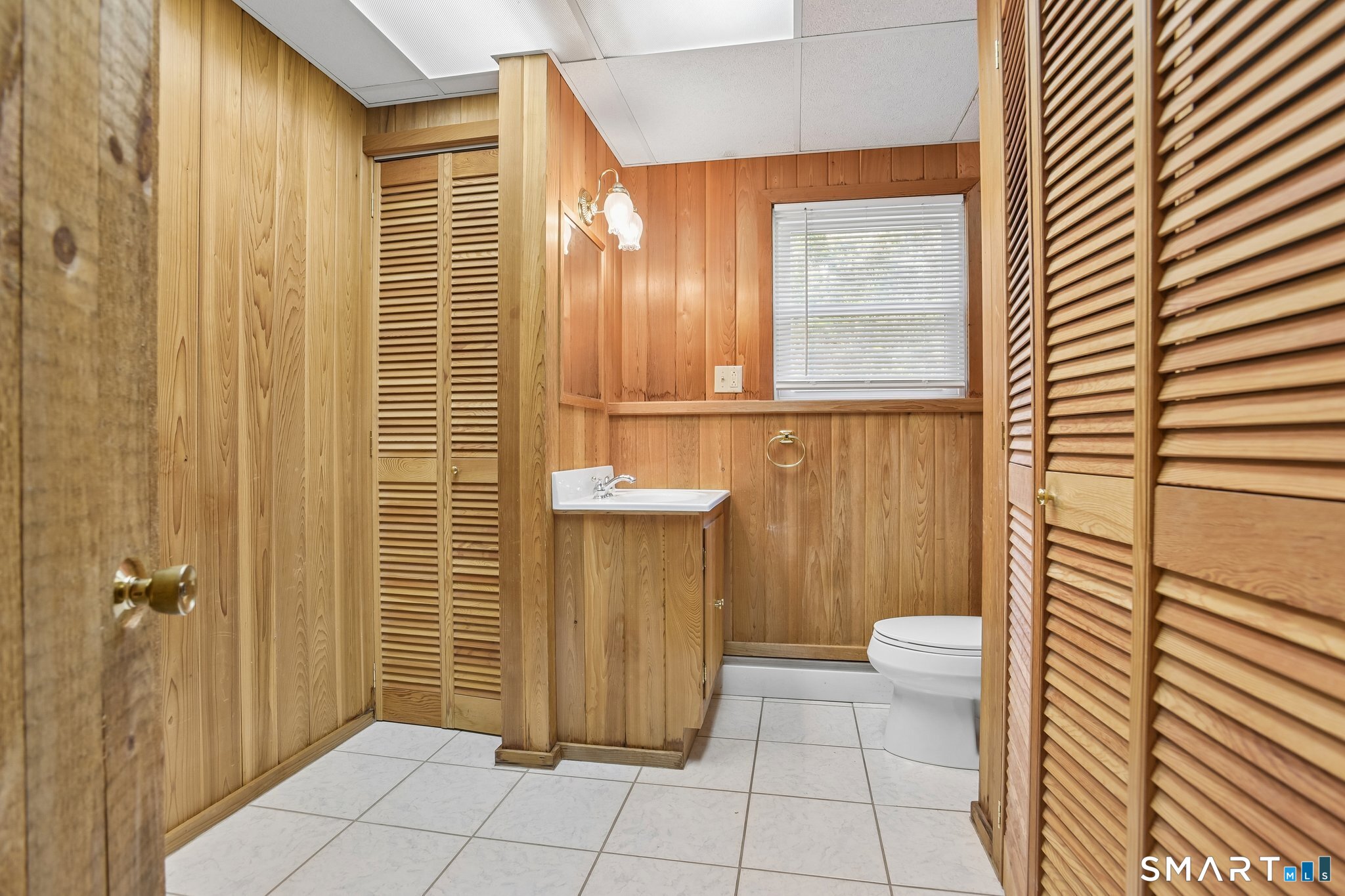 2496 Long Hill Road photo 27