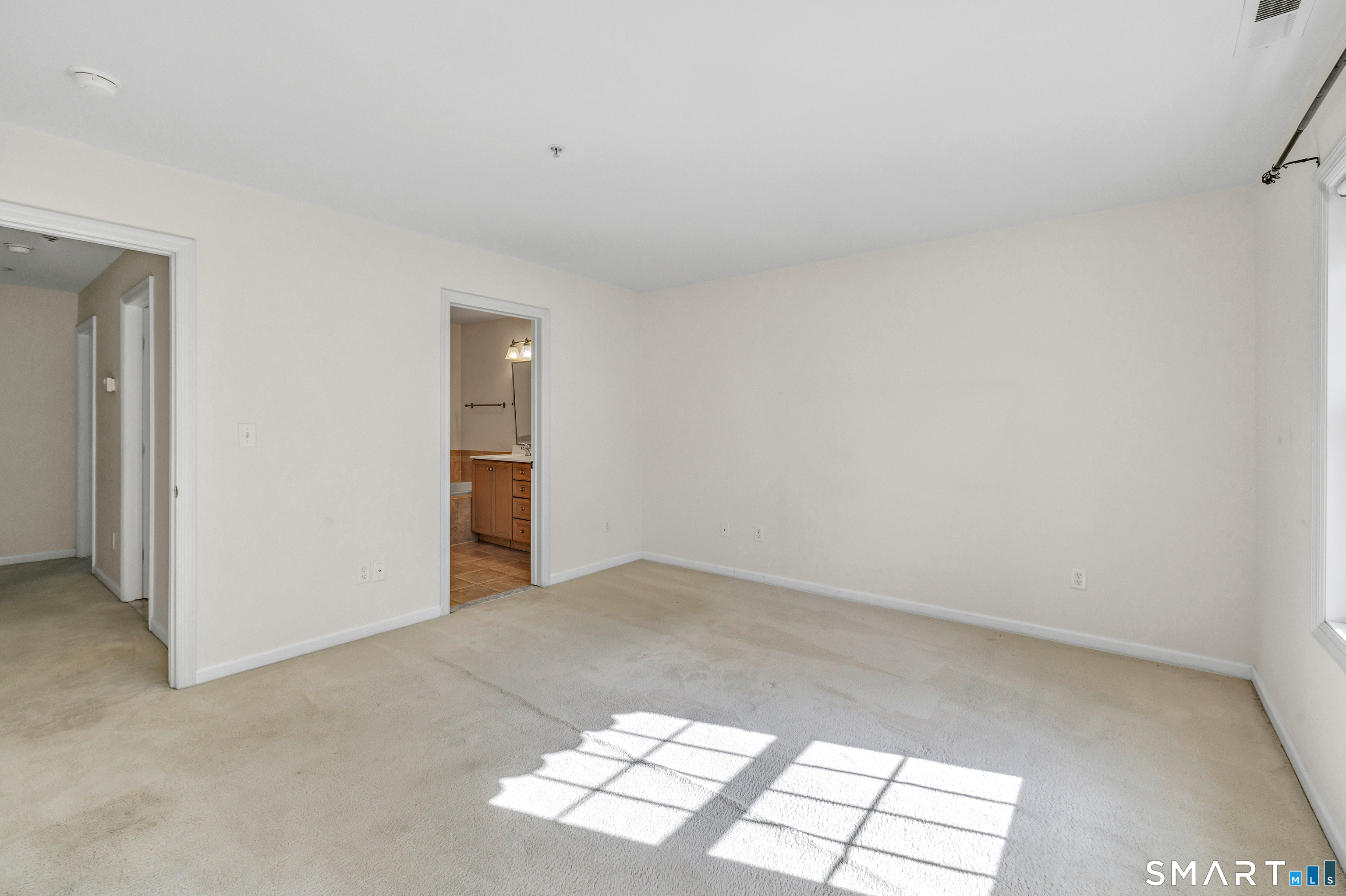 570 Danbury Road  Unit #23 photo 28