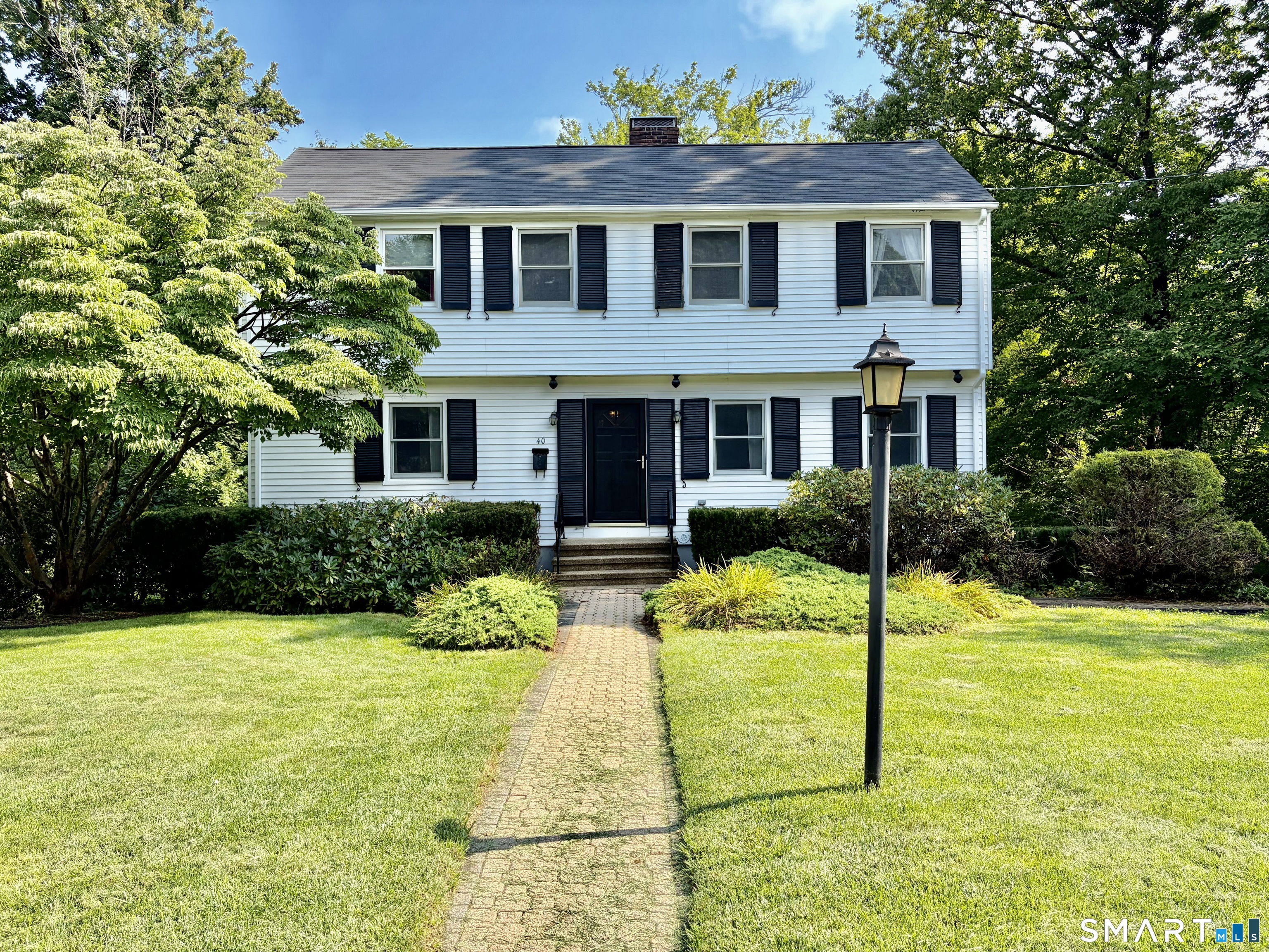 40 Old Colony Drive