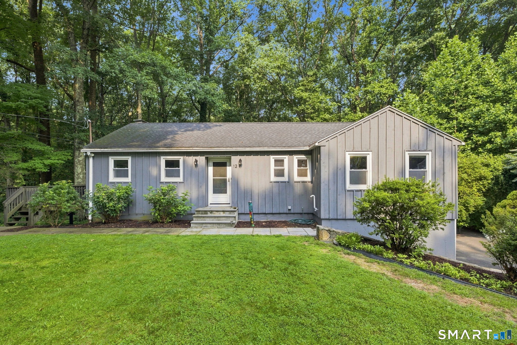 12 Indian Hill Lane