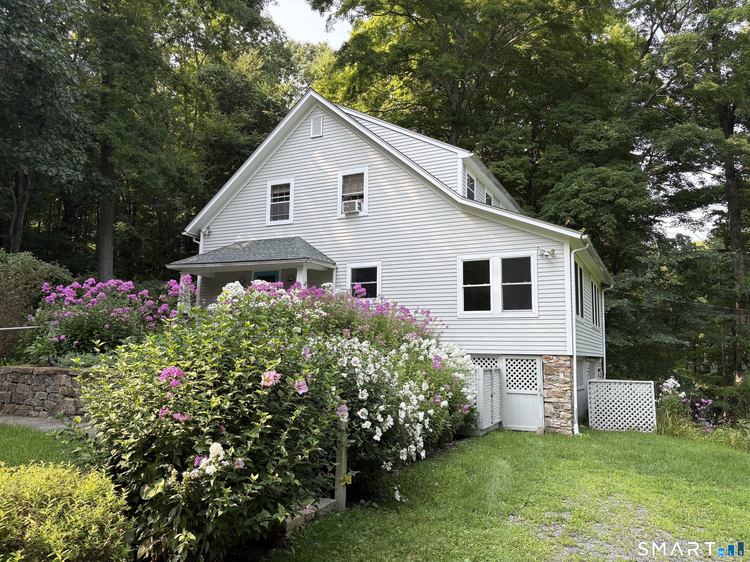 103 Geer Mountain Road photo 2