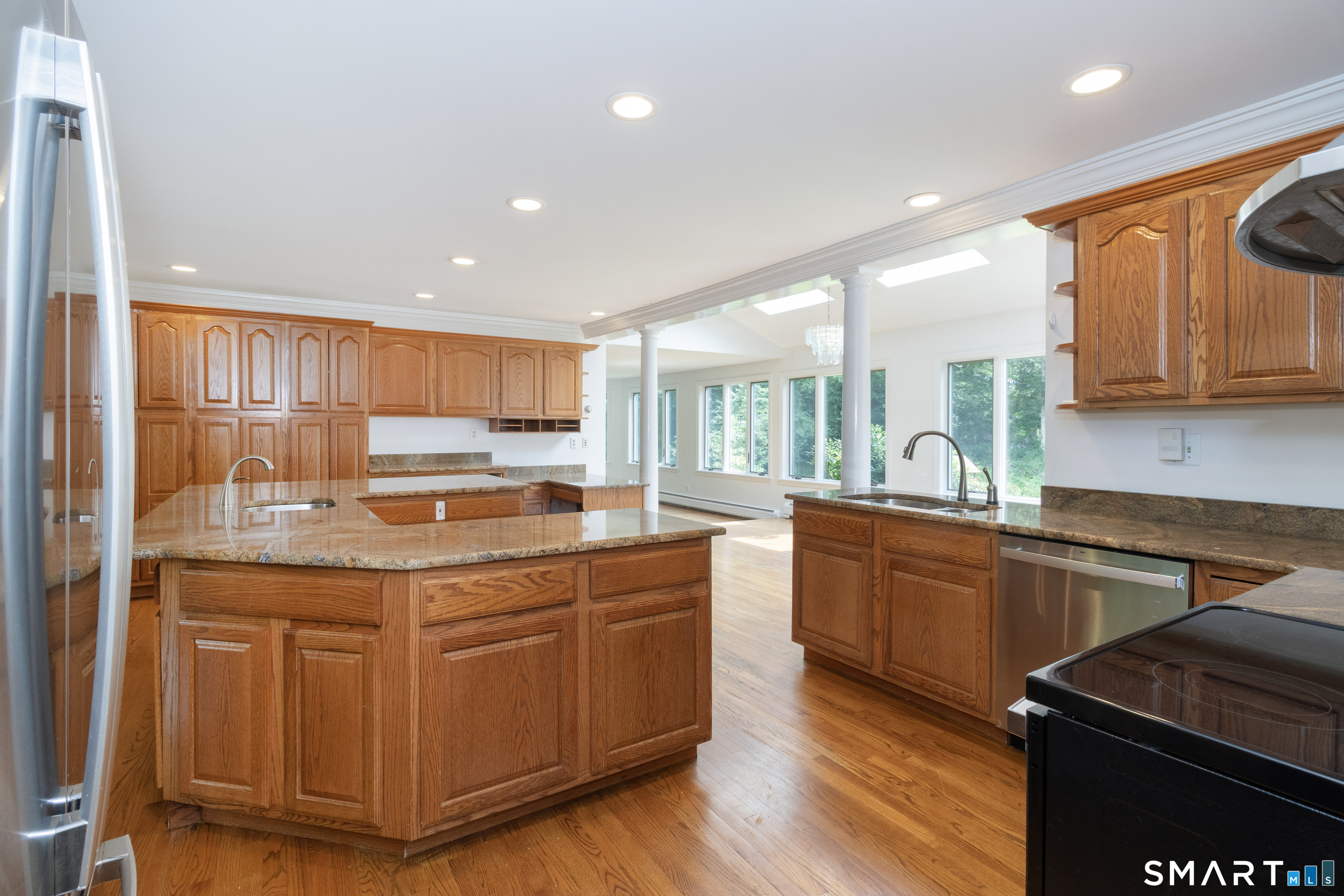17 Whiting Farm Road photo 18