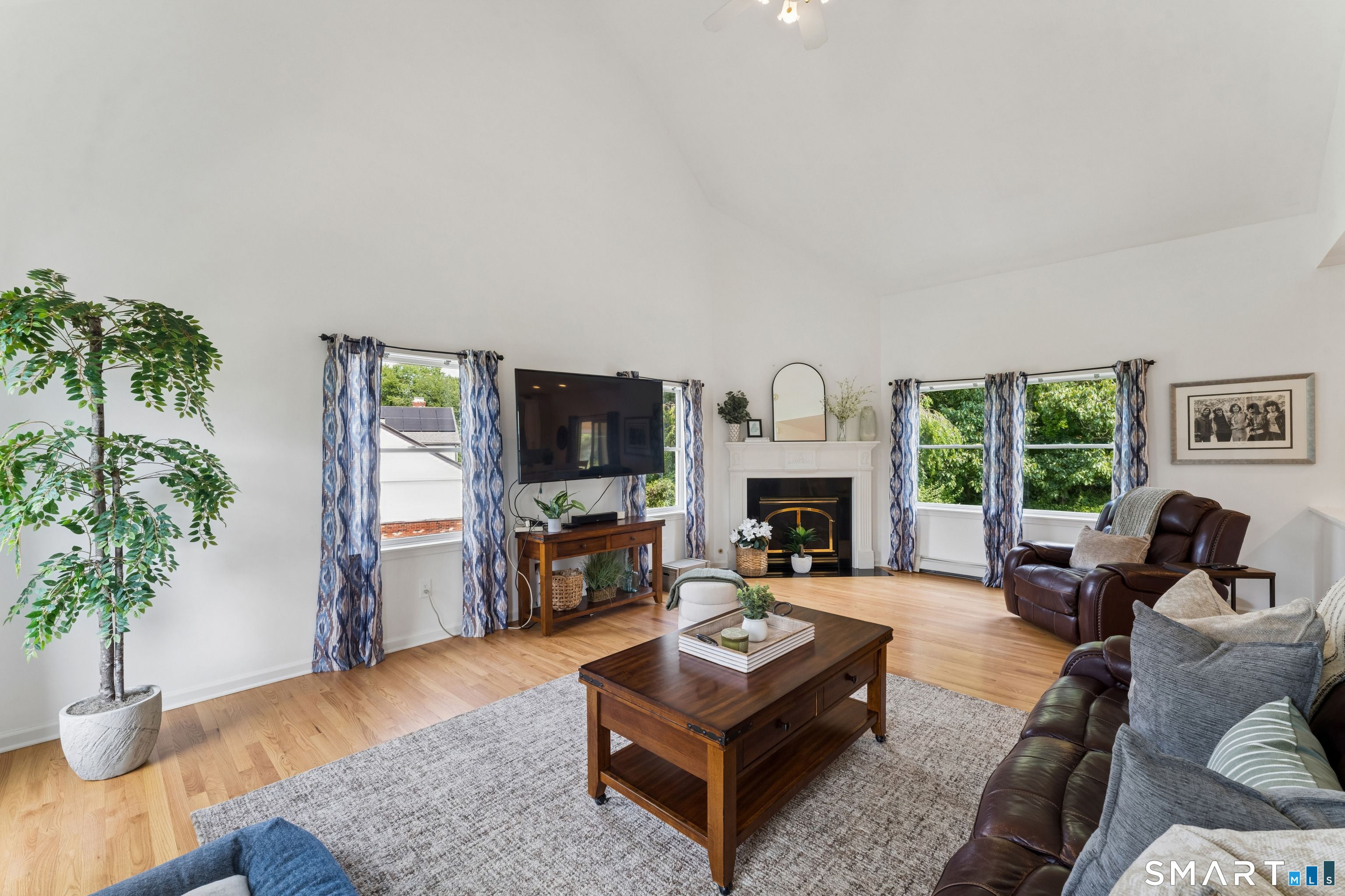 64 Georges Lane photo 12