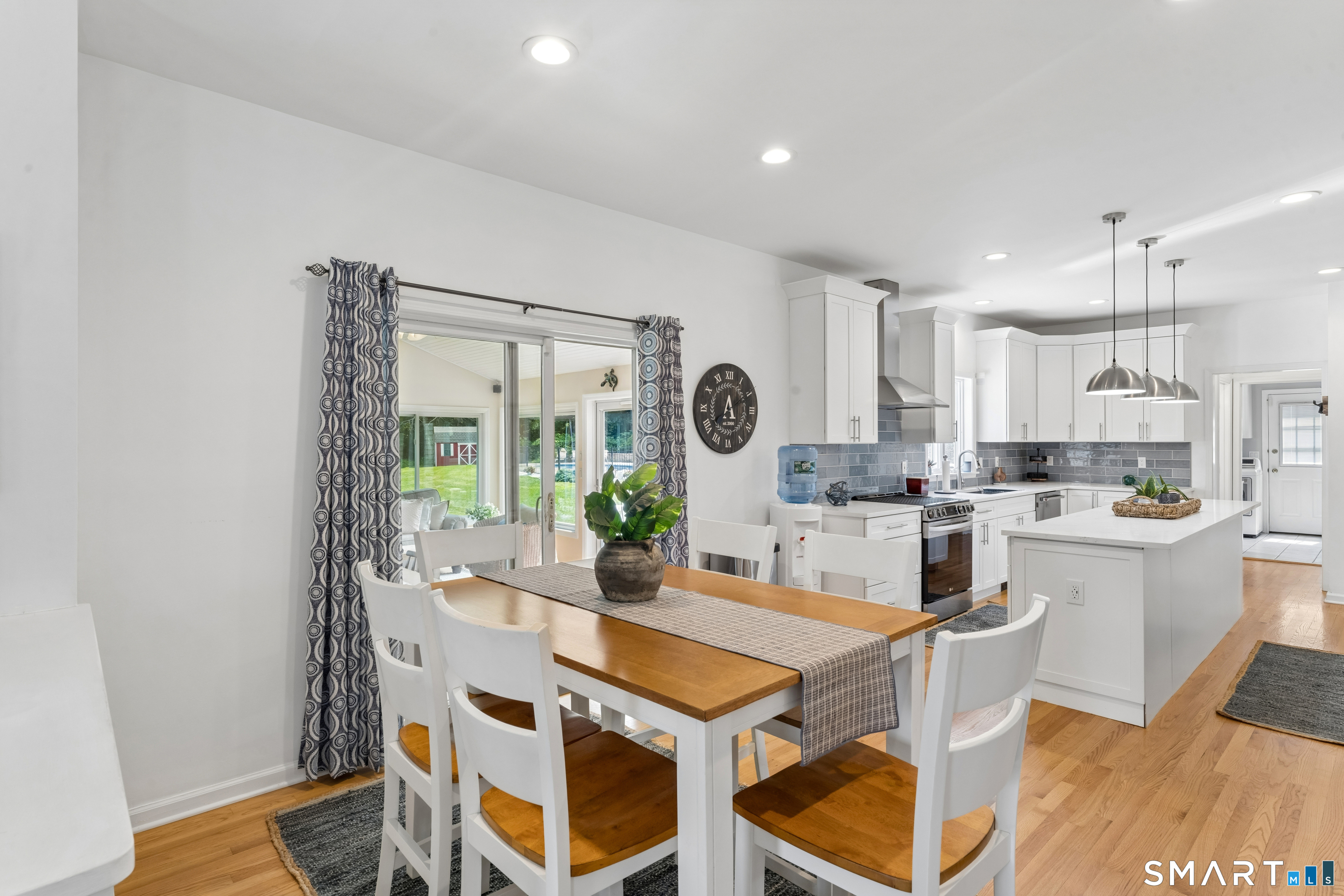 64 Georges Lane photo 13