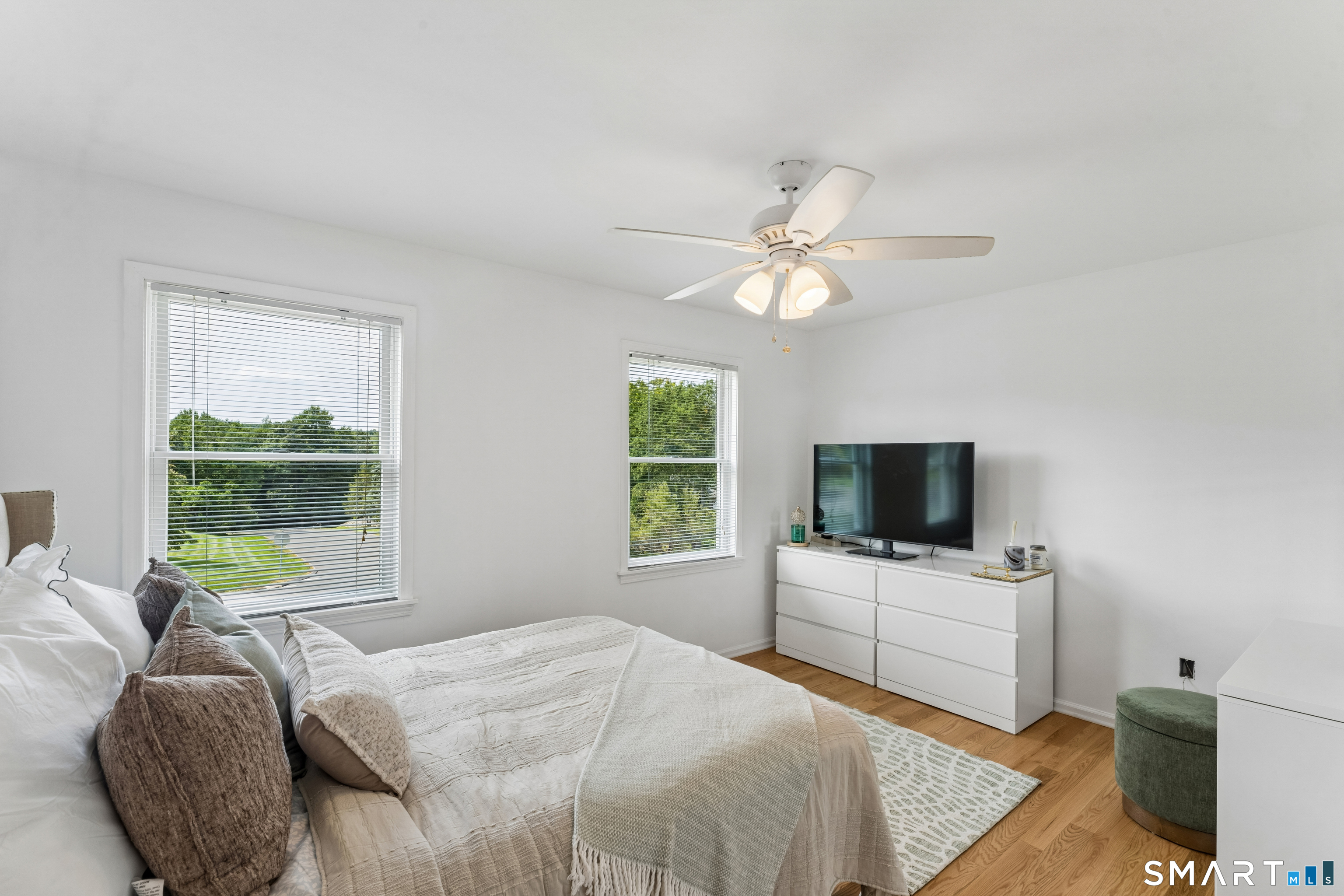 64 Georges Lane photo 28