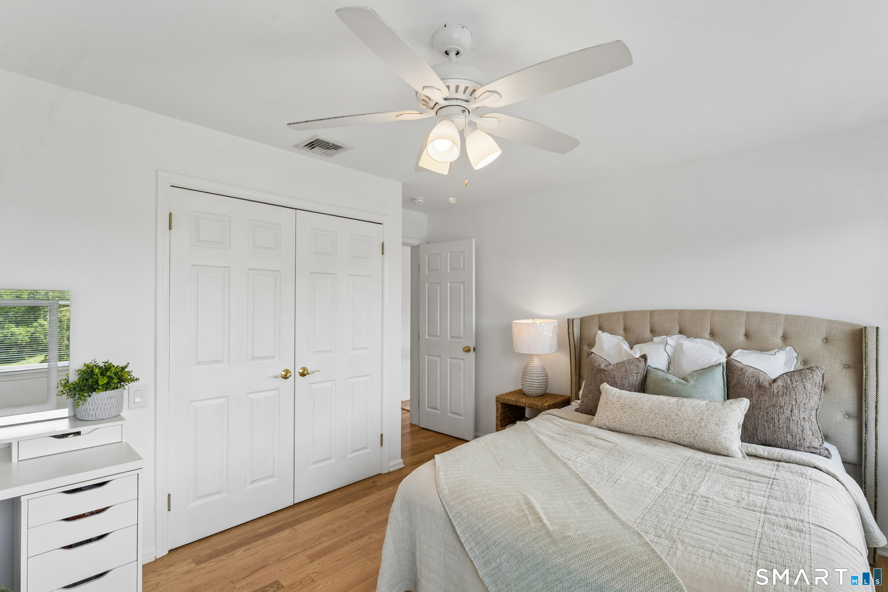 64 Georges Lane photo 29