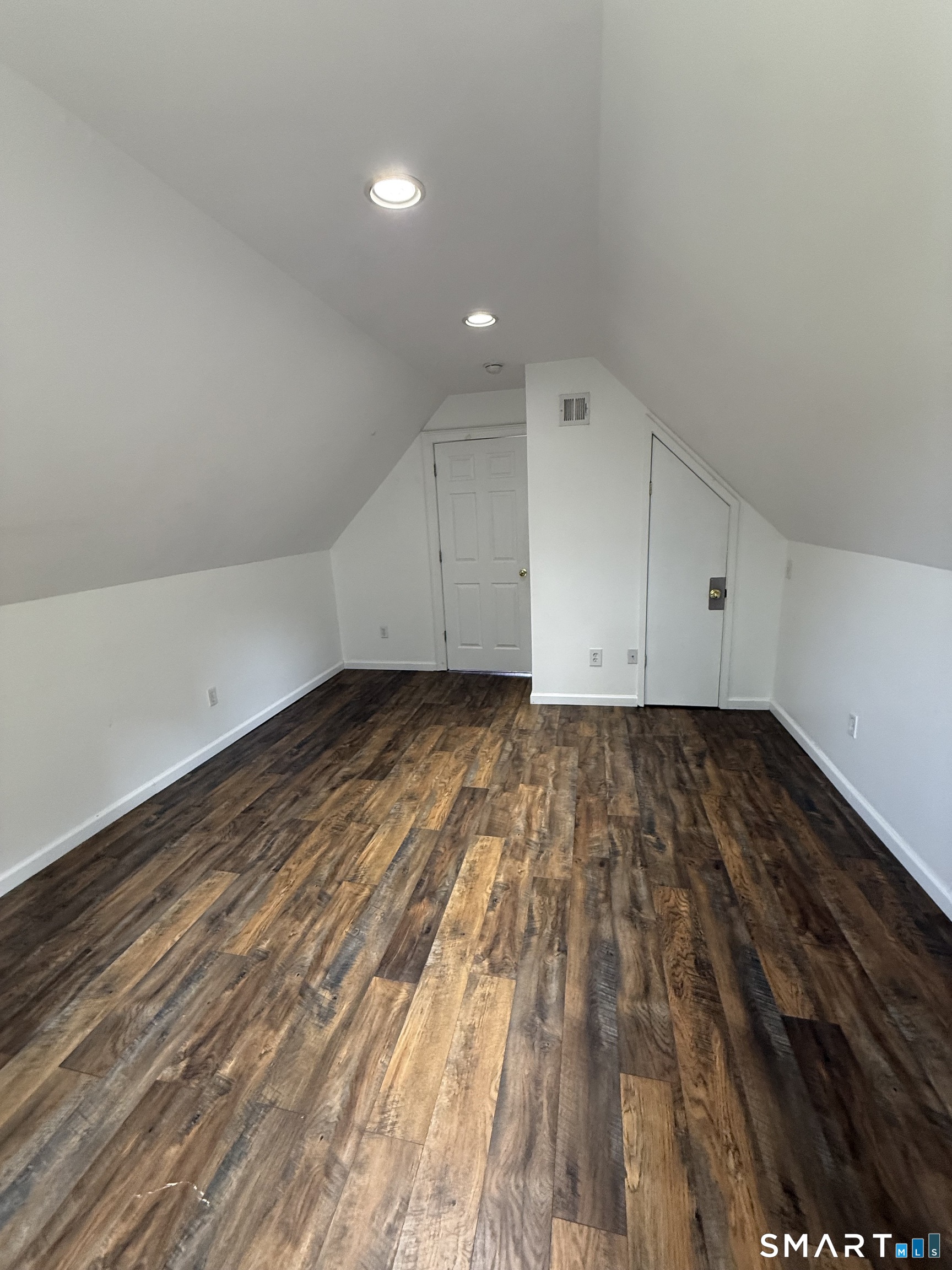 138 Greenwich Avenue photo 7