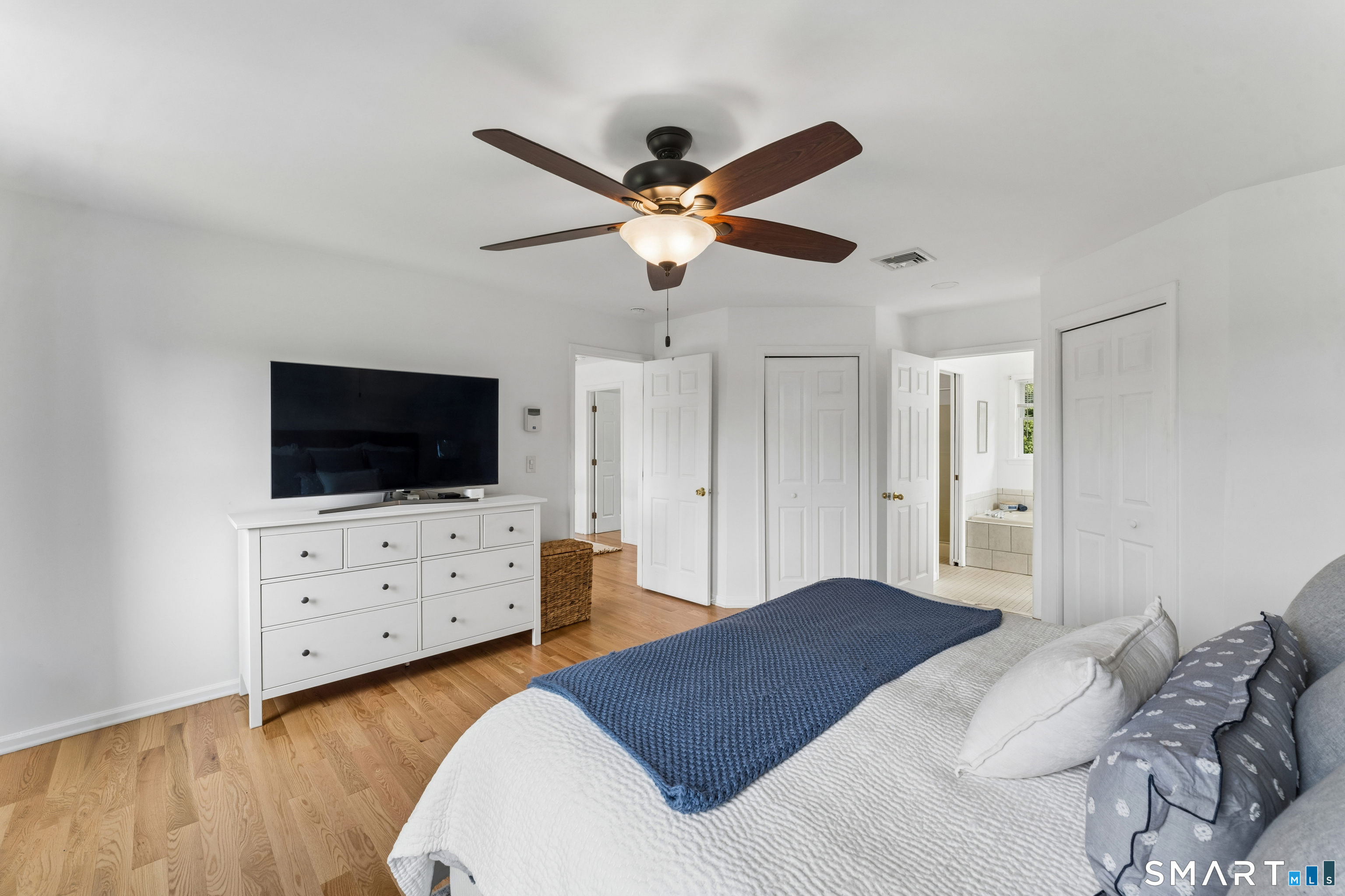 64 Georges Lane photo 22