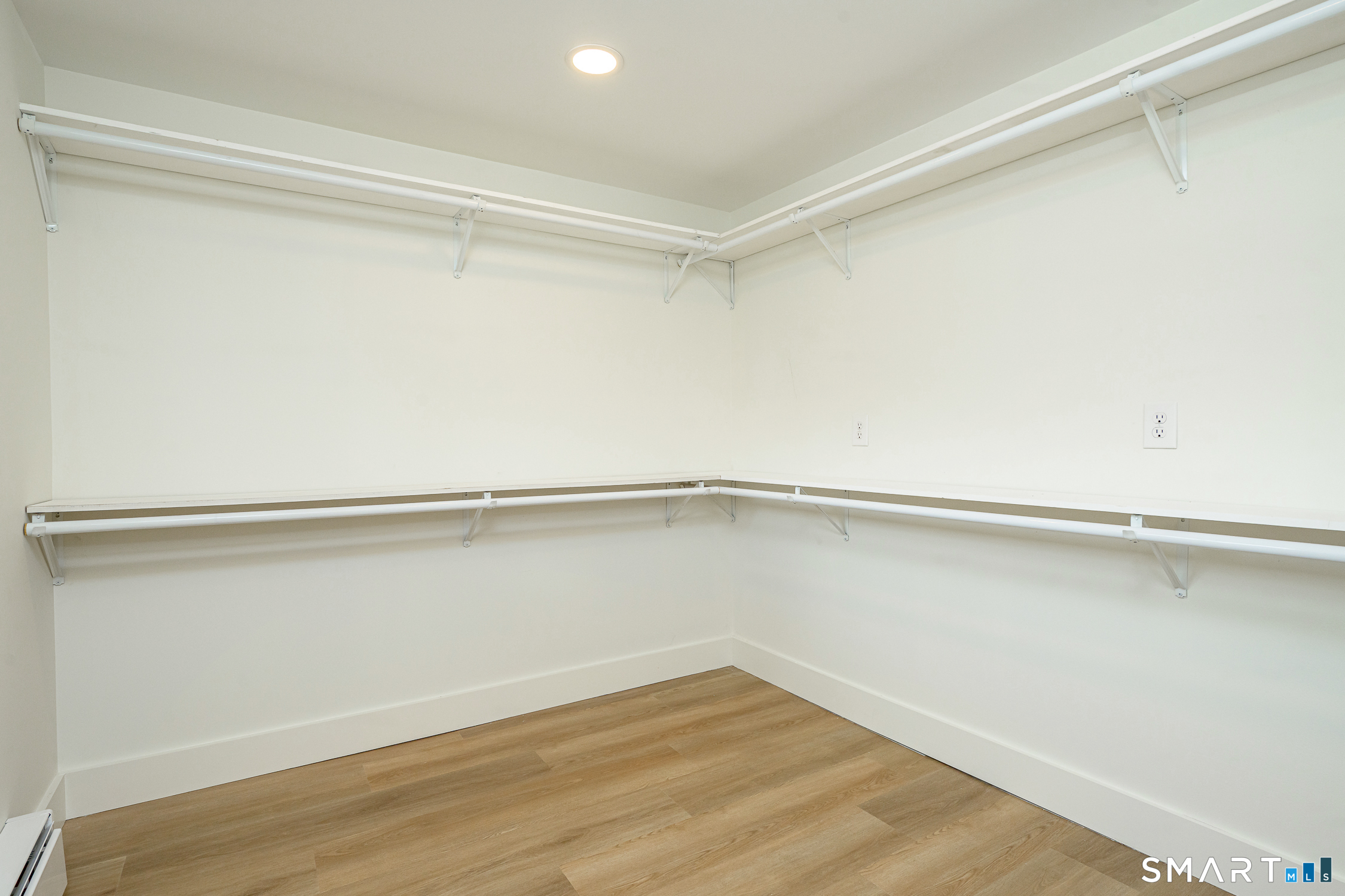 88 Grand View Terrace photo 27