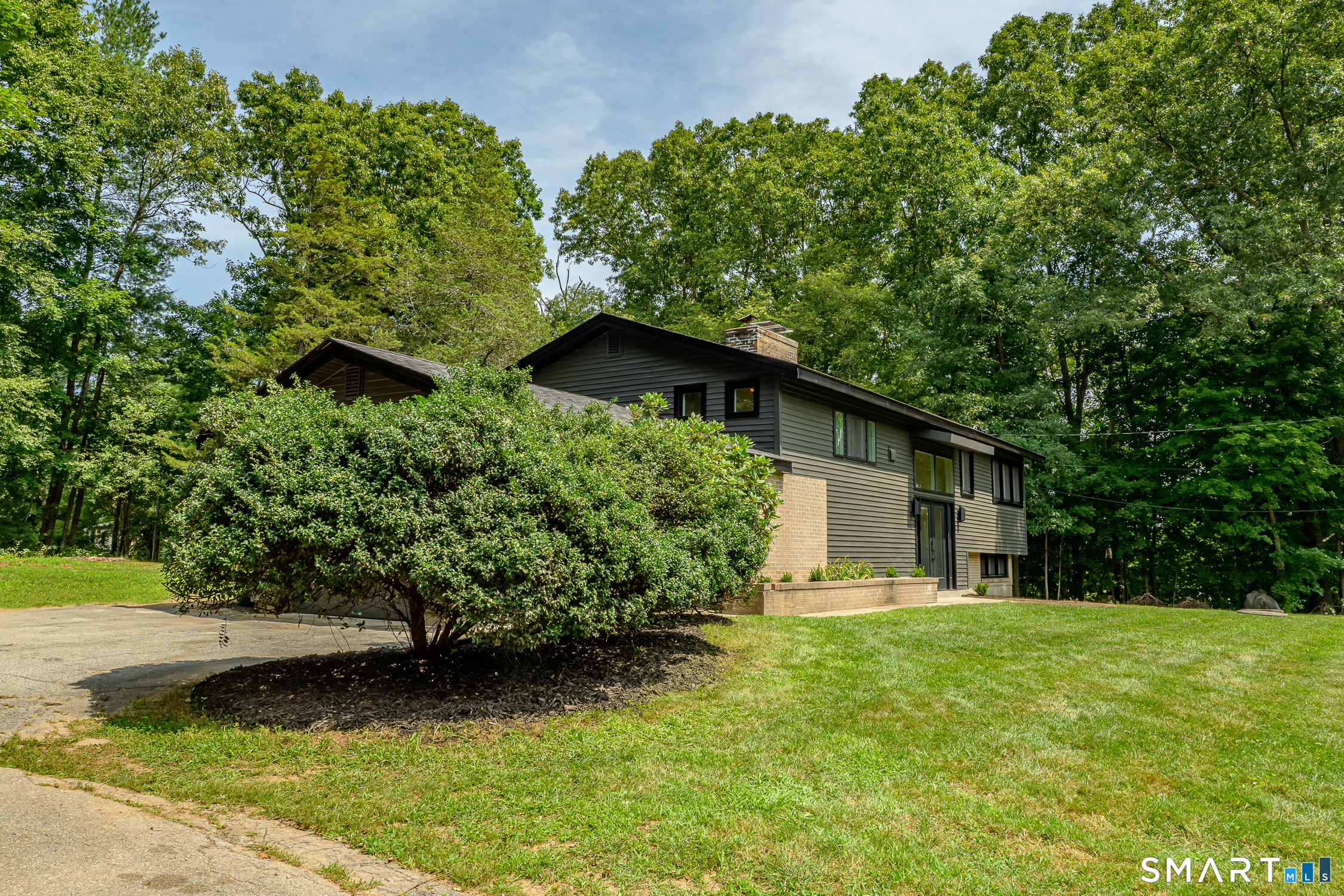 88 Grand View Terrace photo 34