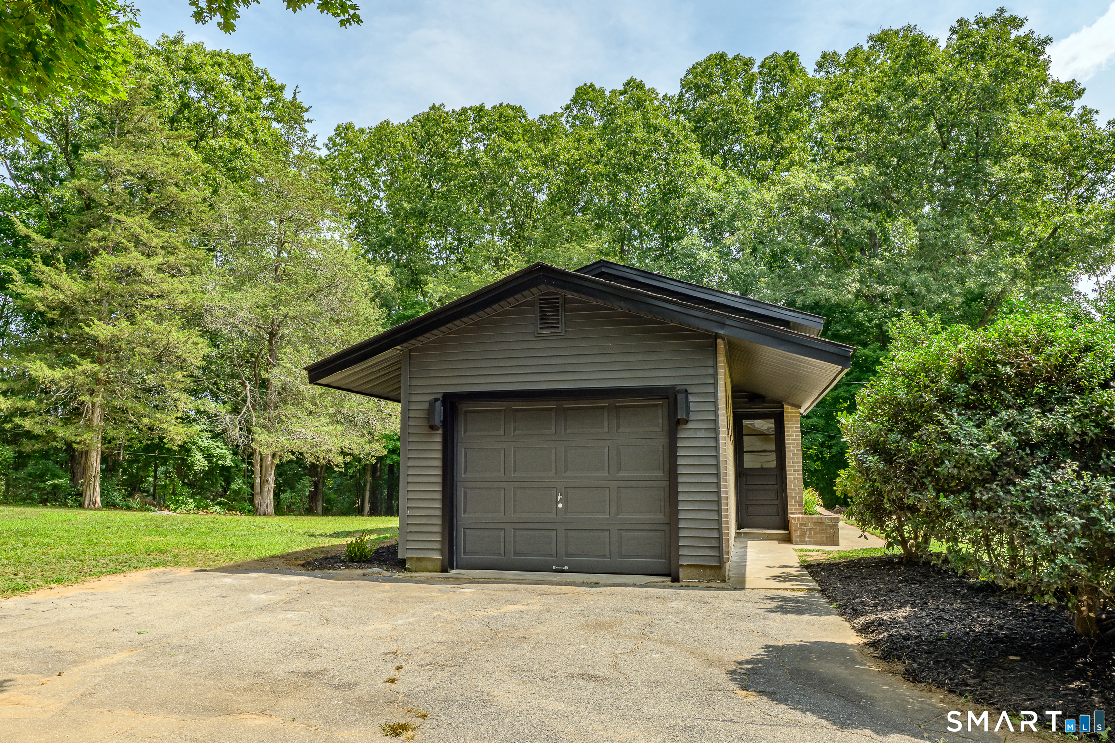 88 Grand View Terrace photo 35