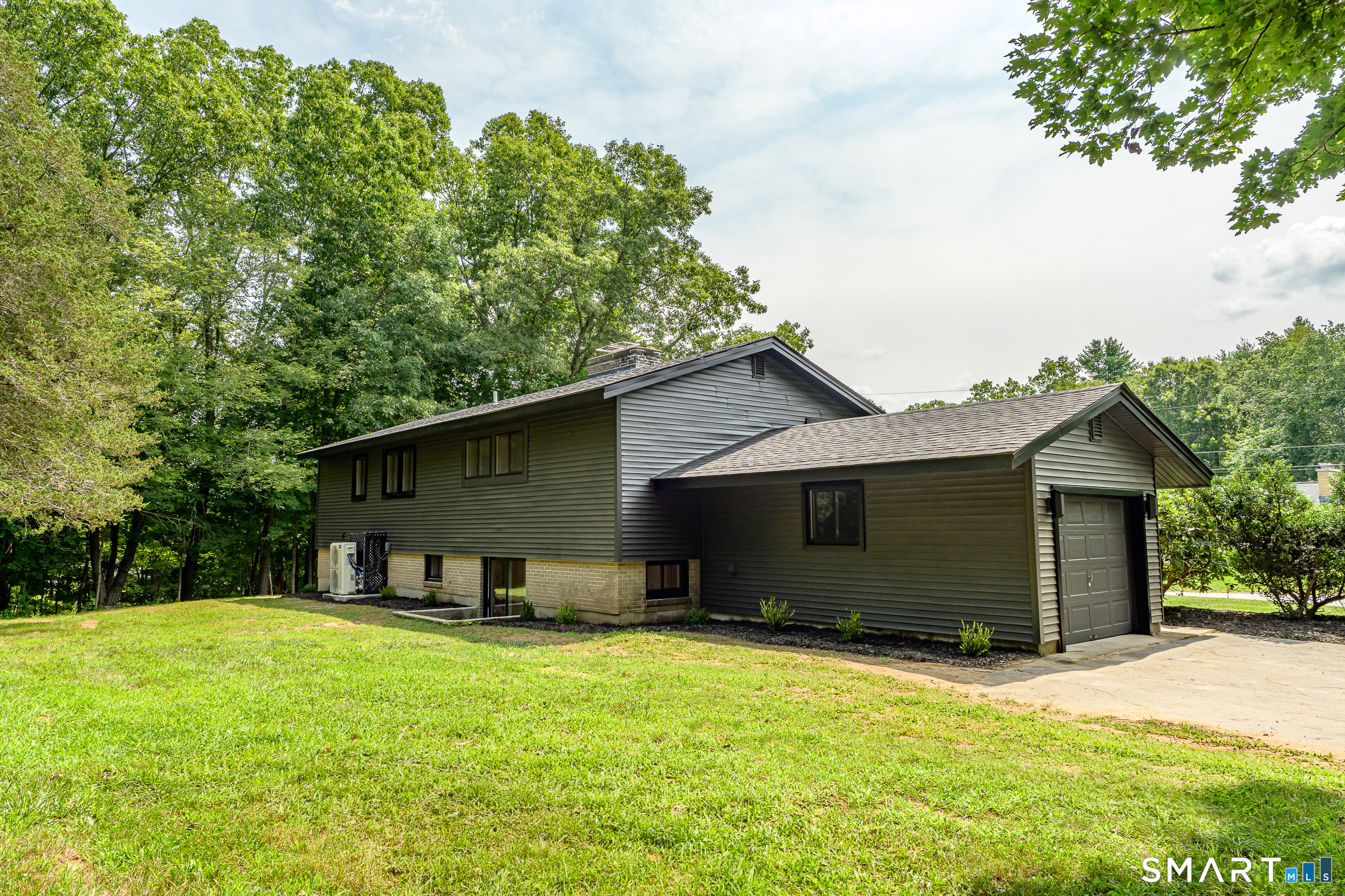 88 Grand View Terrace photo 36