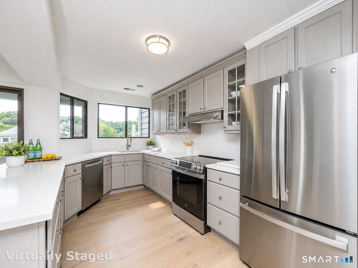 168 Rowayton Woods Drive Unit #168 photo 10
