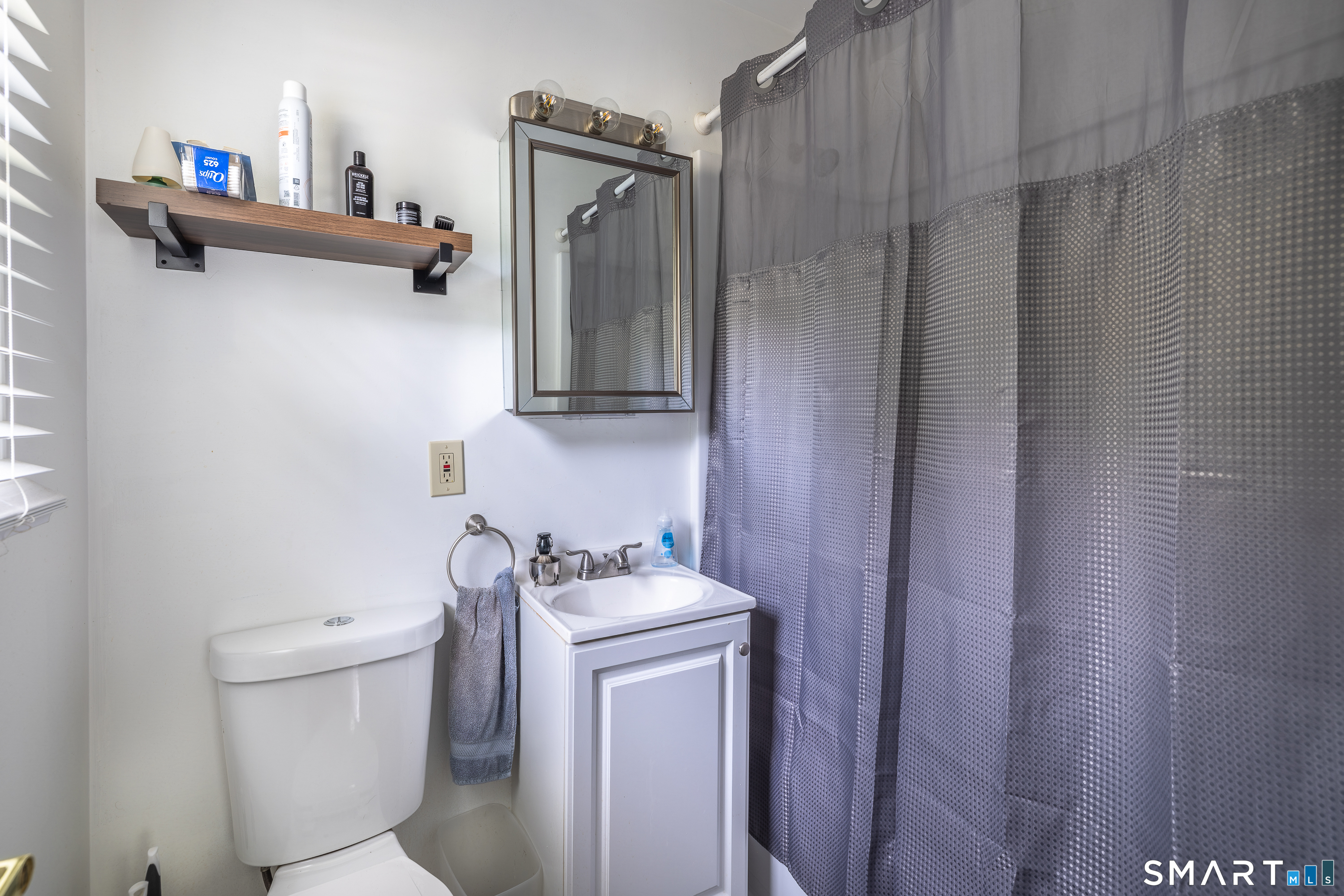 18 Buckingham Road photo 15