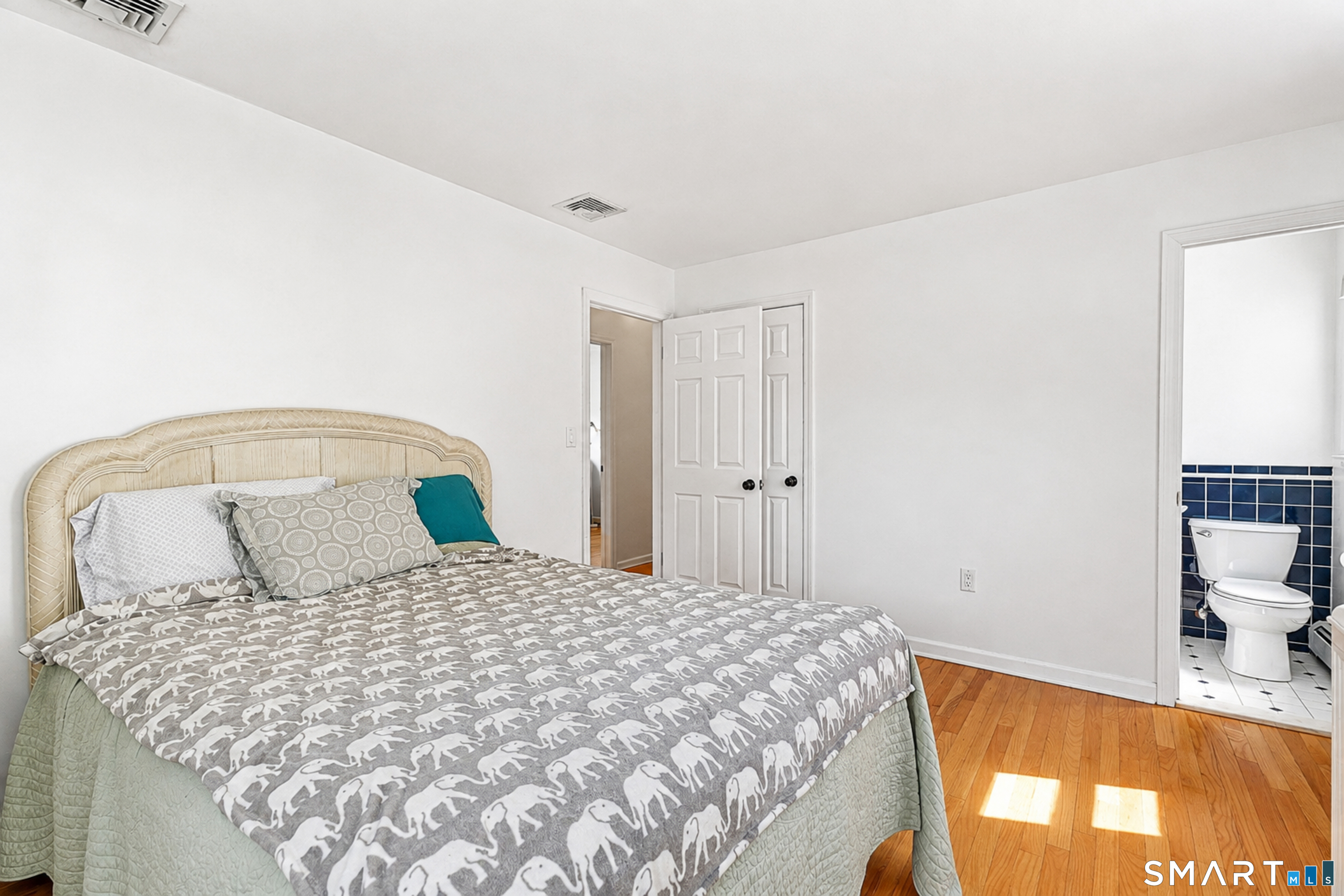1144 Long Hill Road photo 15