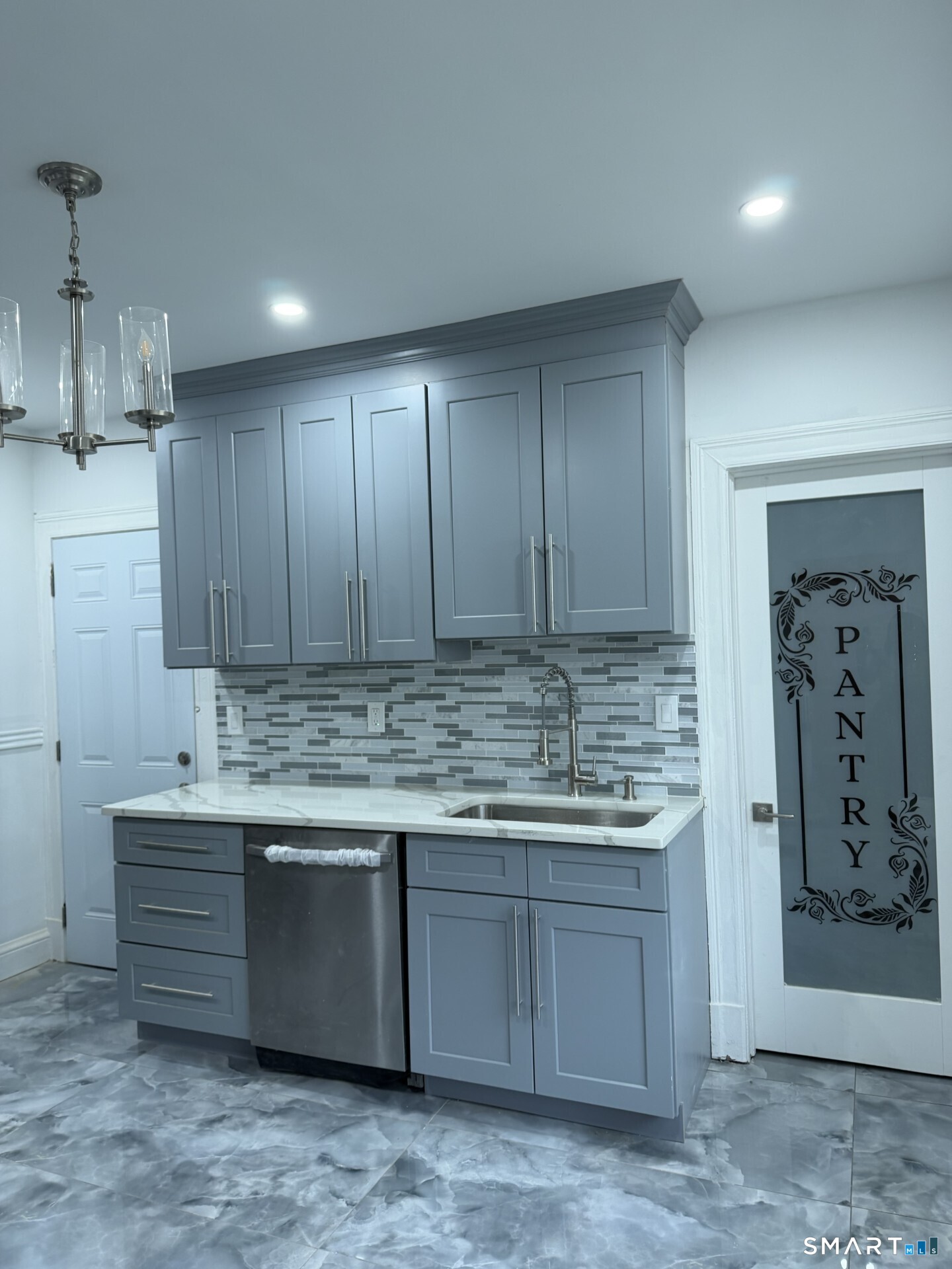 101 Branford Street photo 7
