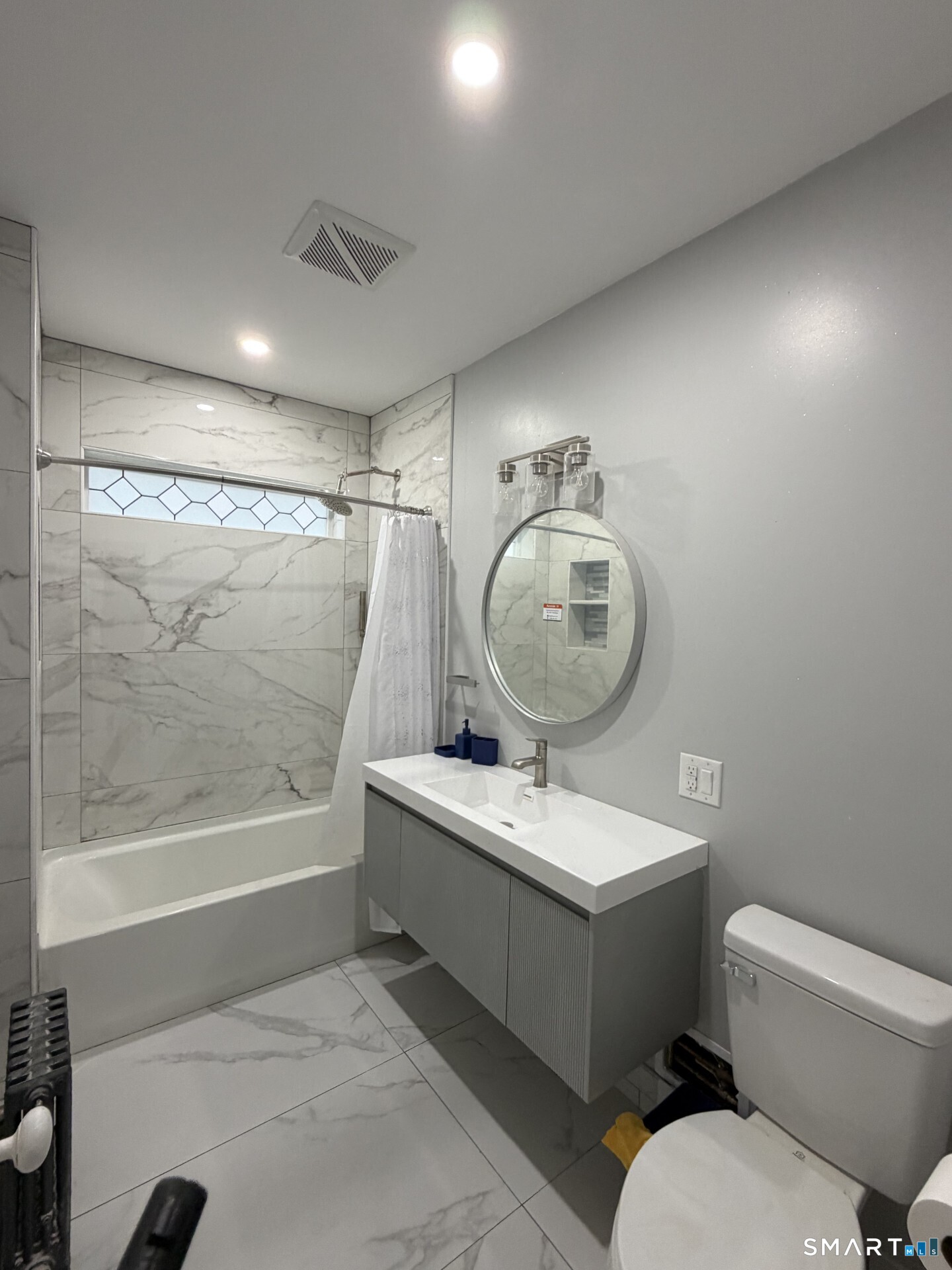 101 Branford Street photo 17