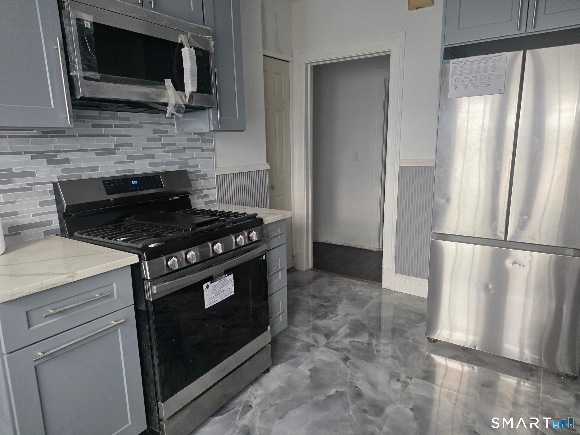 101 Branford Street photo 11