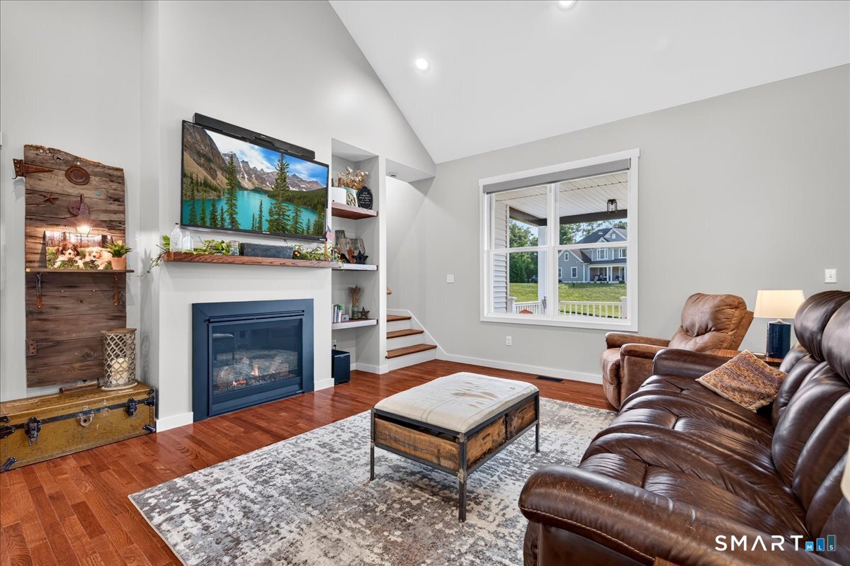 4 Newberry Street photo 11