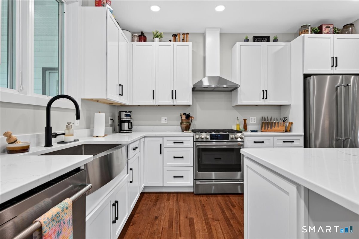 4 Newberry Street photo 14