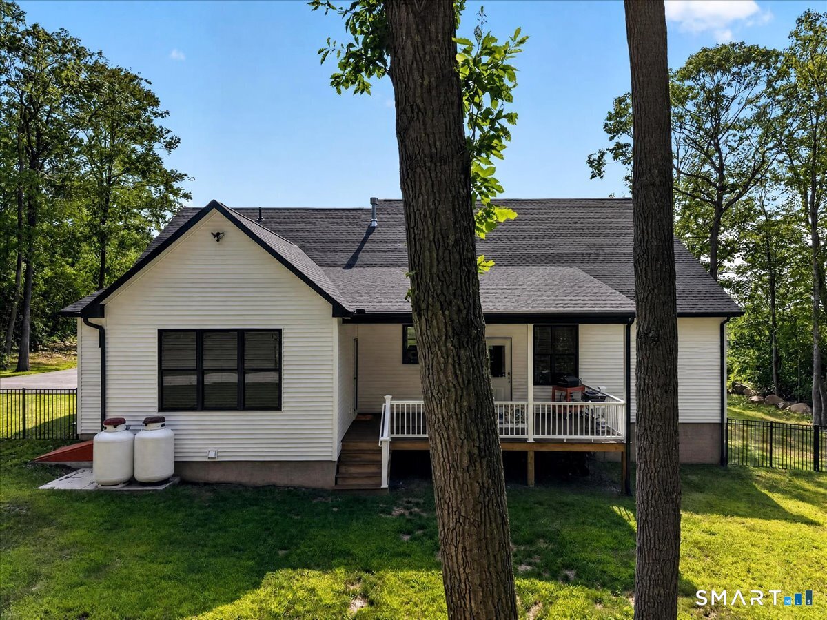 4 Newberry Street photo 32