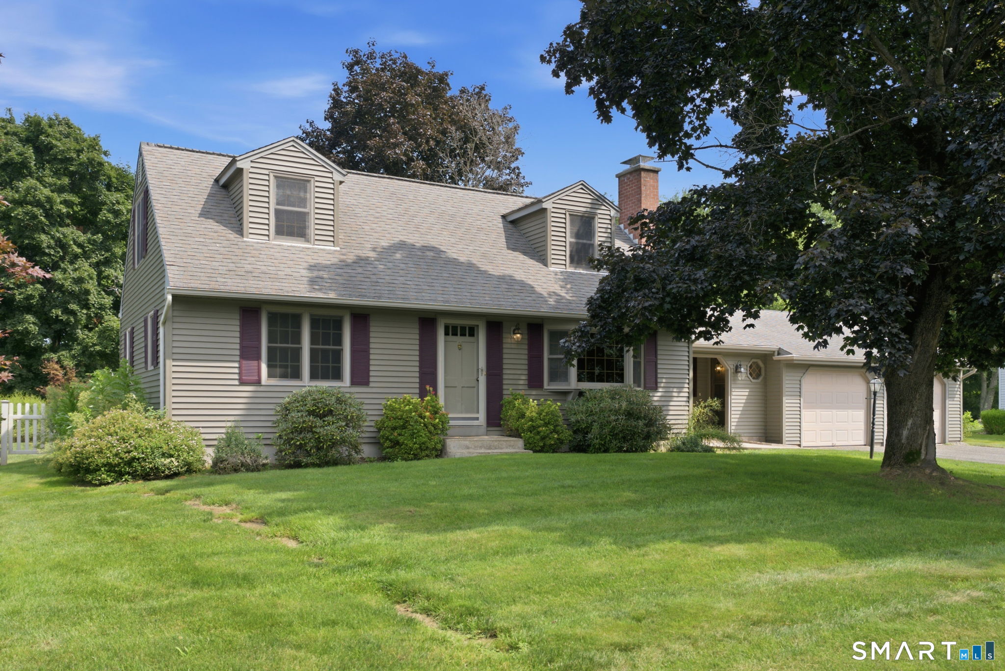 1st image of 17 Bobolink Ln, Enfield, CT 06082 | MLS# 24198277