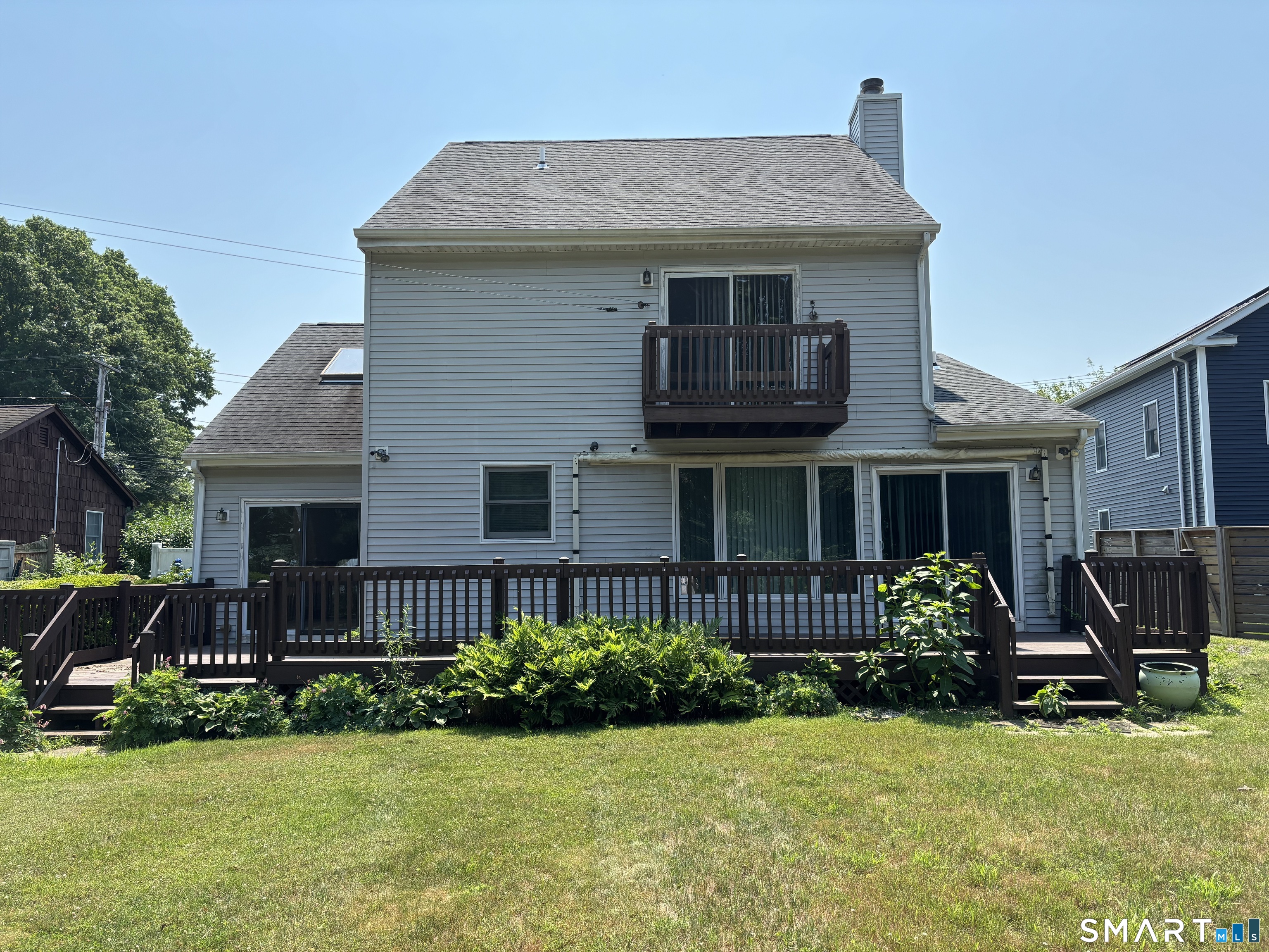 175 Meadows End Road photo 2