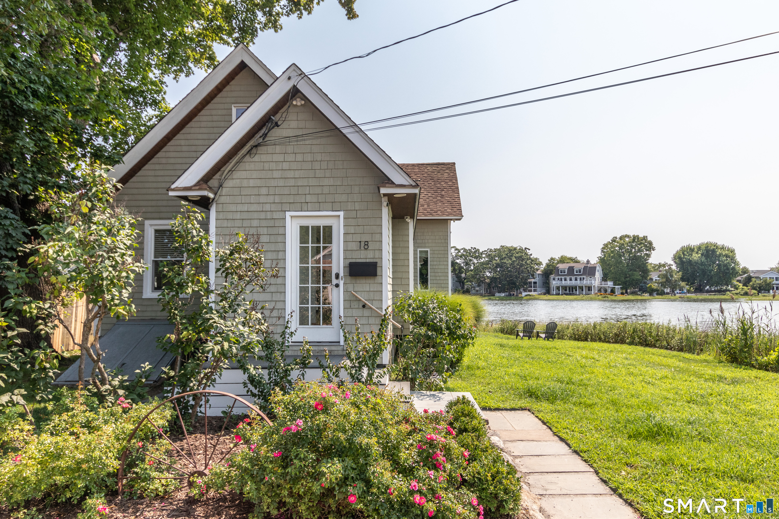 18 Burwell Street photo 31