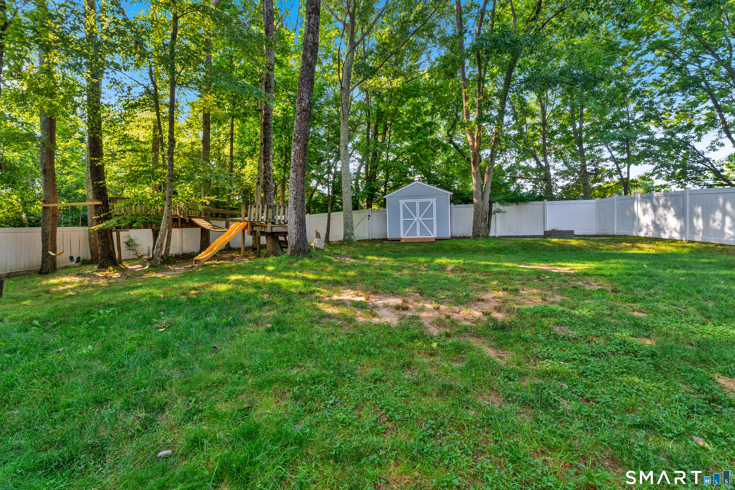 197 Breezy Knolls photo 32