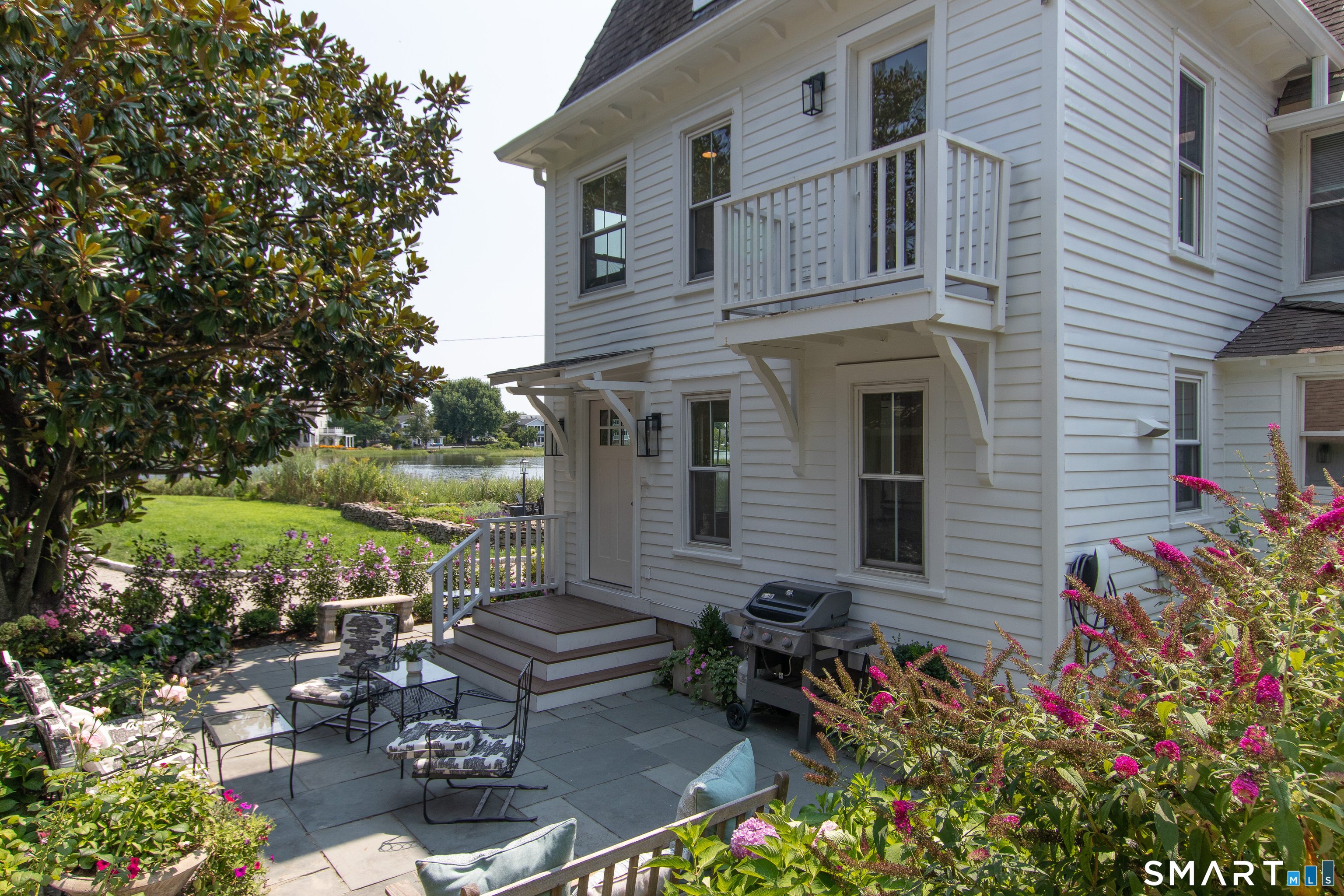 16 Burwell Street photo 31