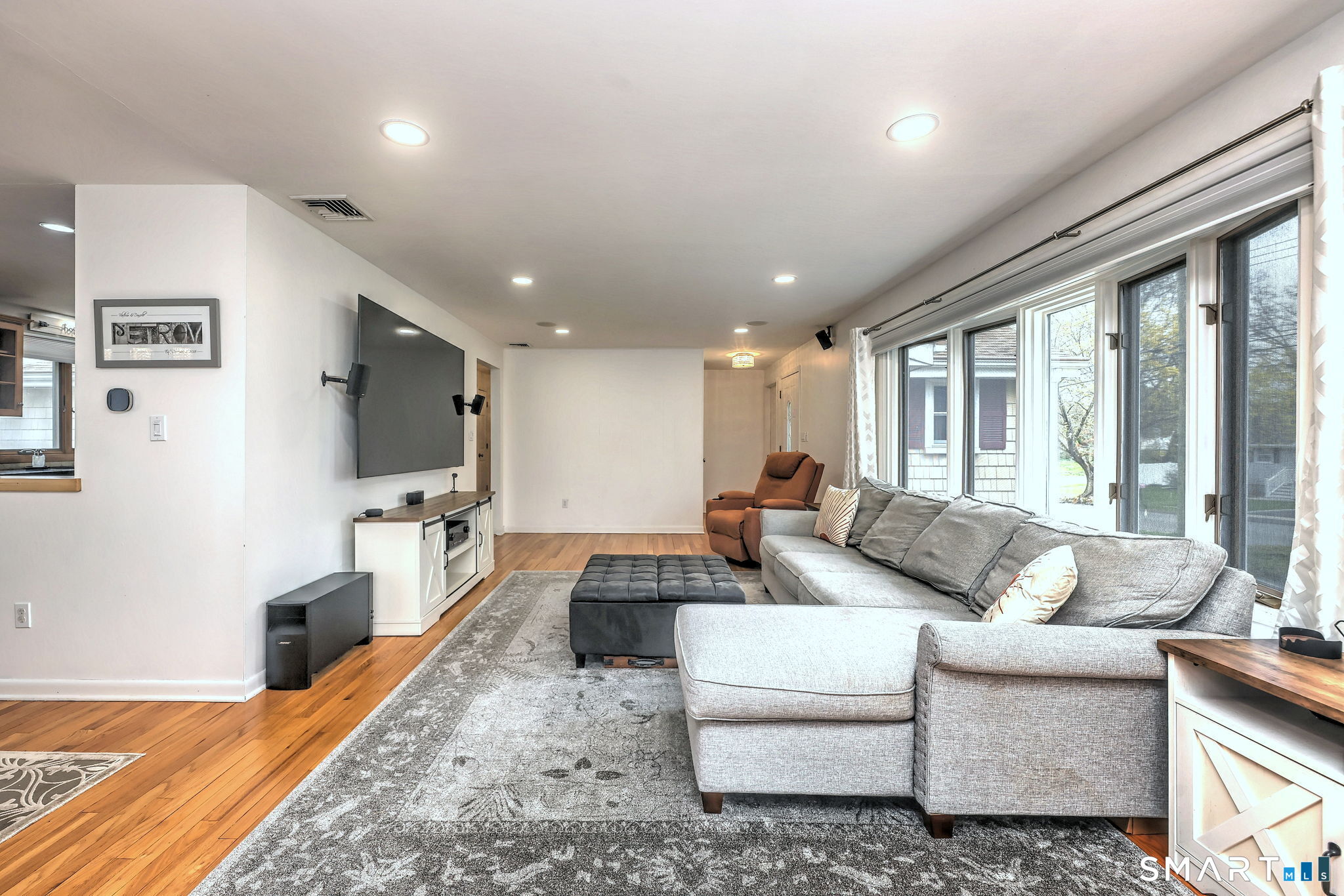240 Quenby Place photo 10