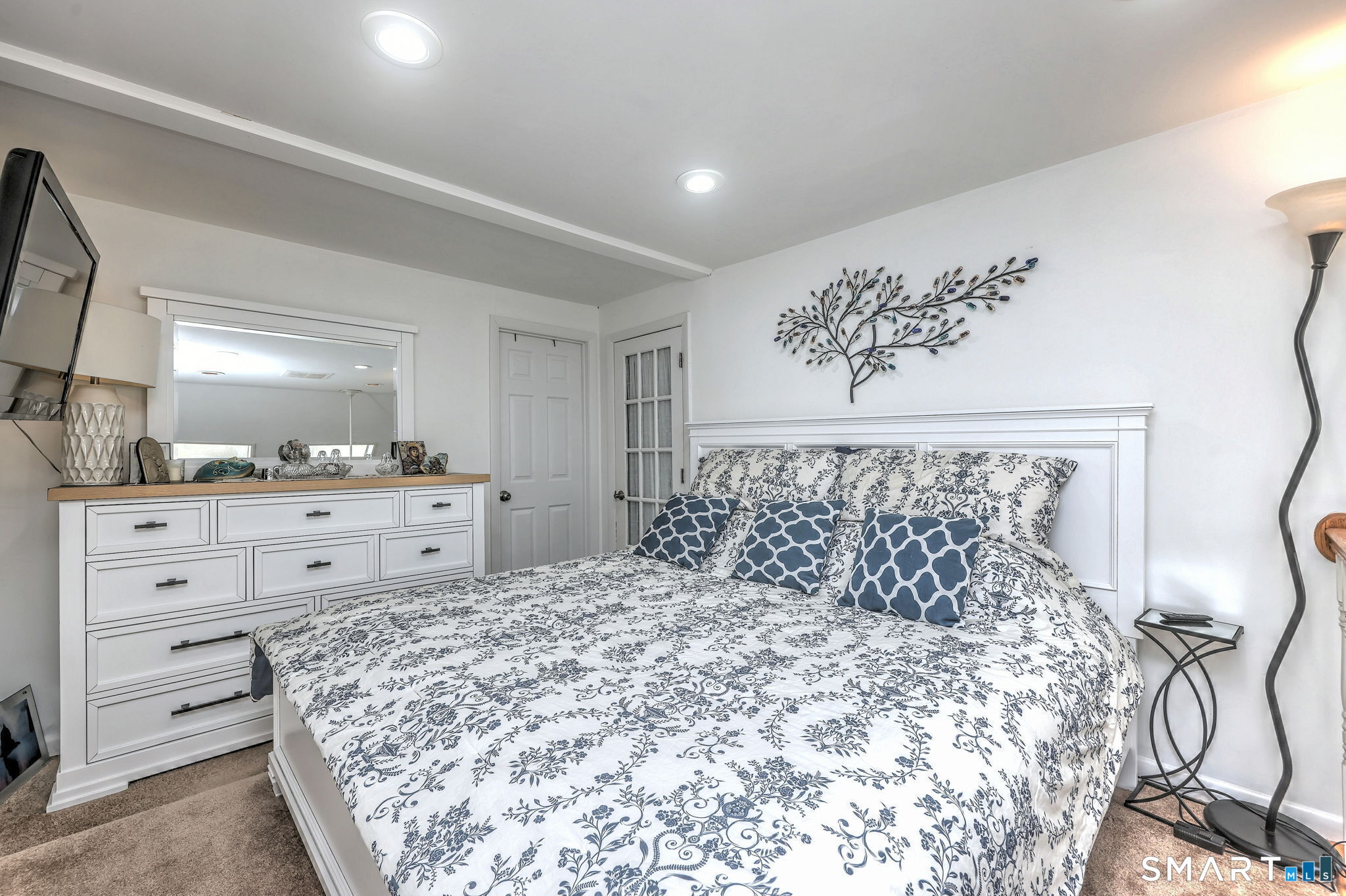 240 Quenby Place photo 37