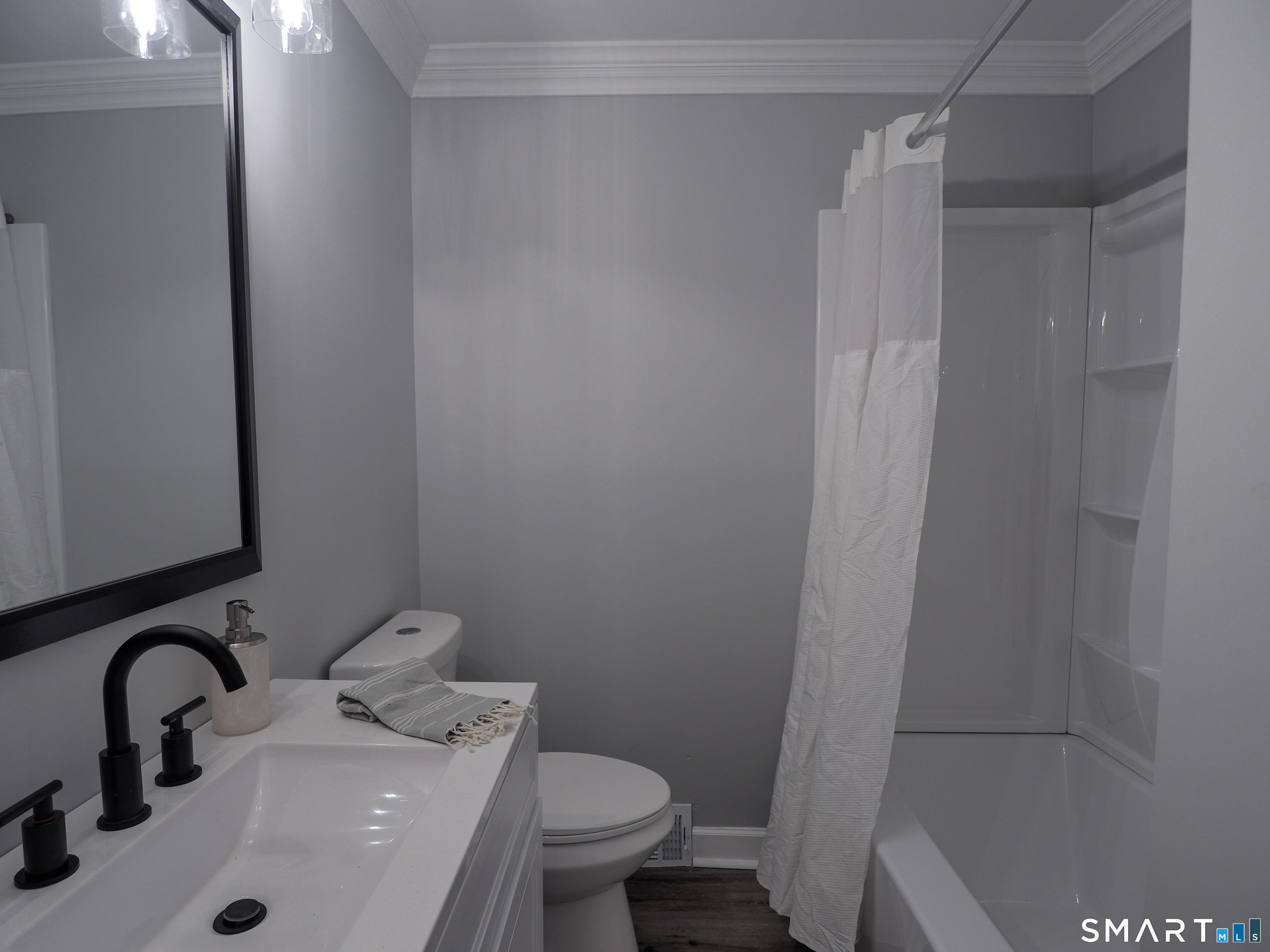 78 Venice Avenue photo 21