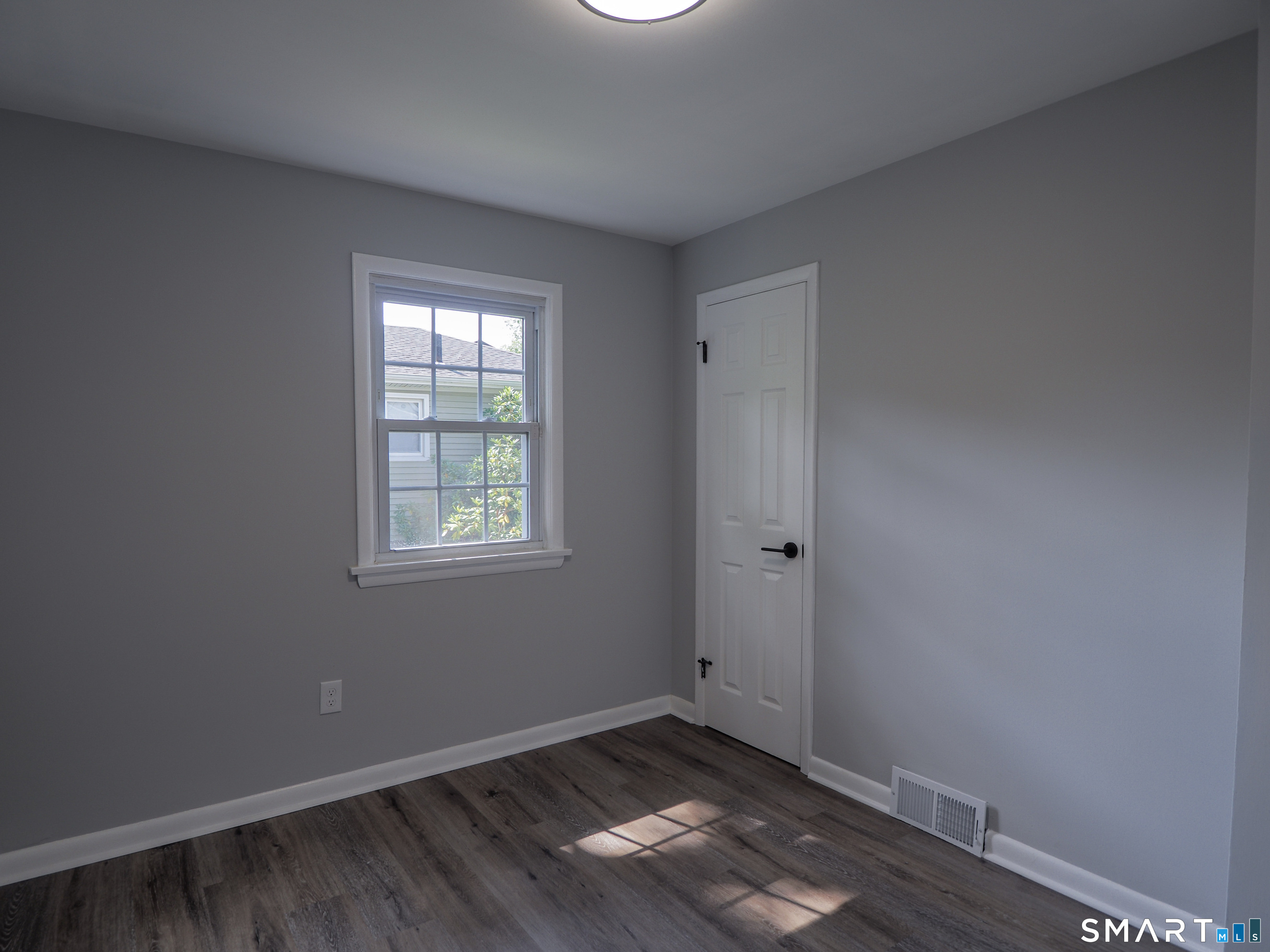 78 Venice Avenue photo 25