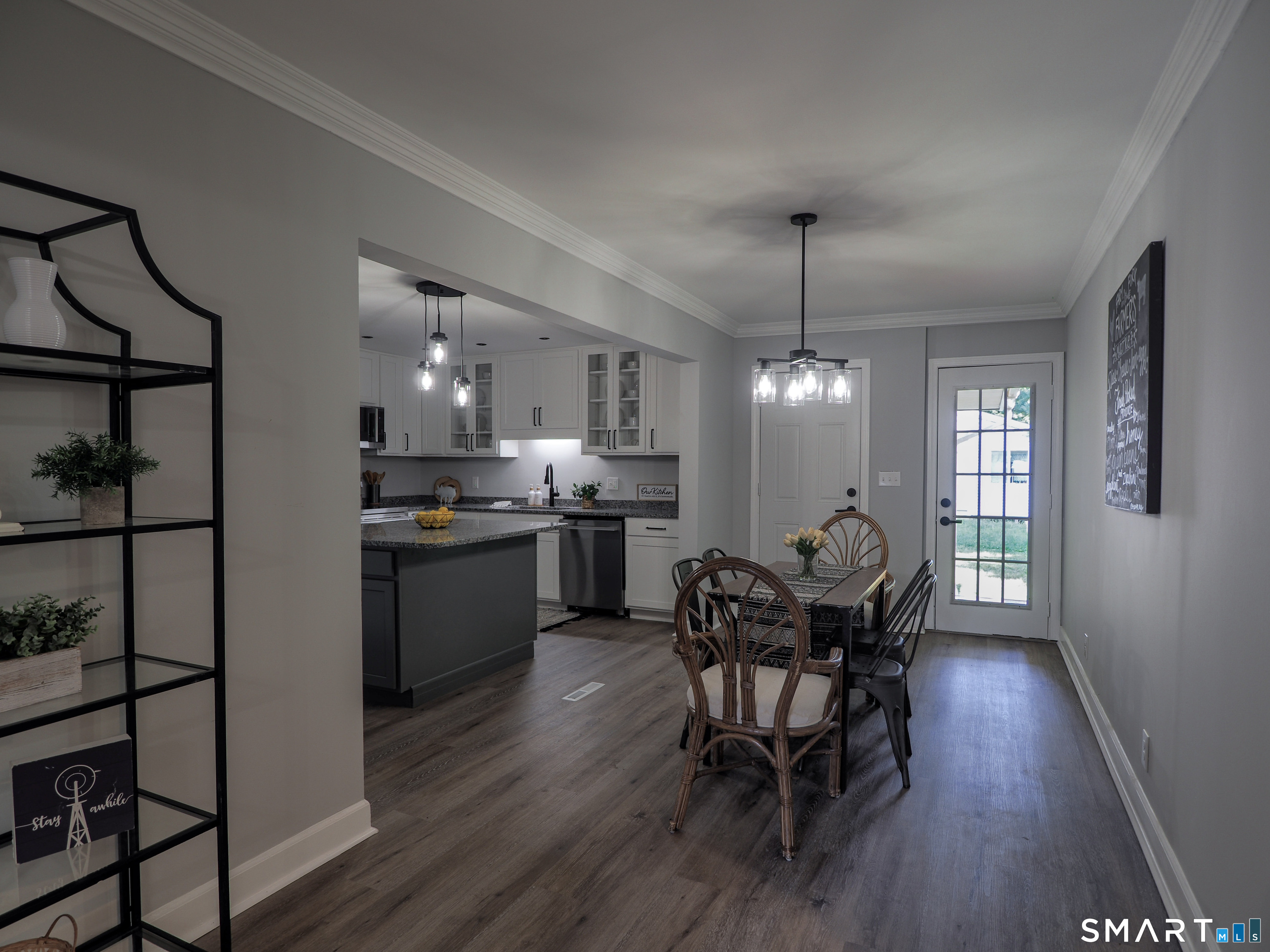 78 Venice Avenue photo 12