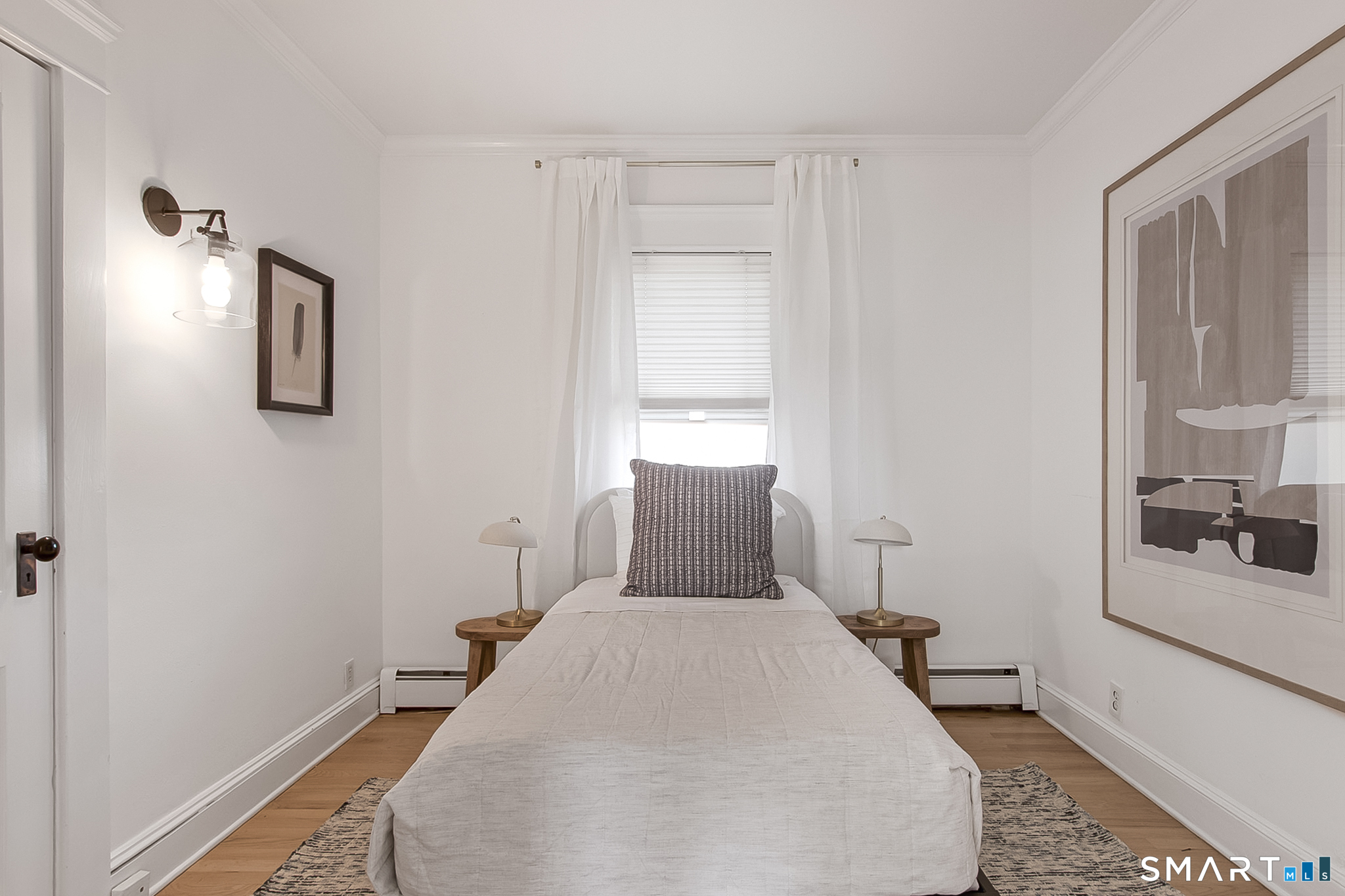18 Burwell Street photo 10