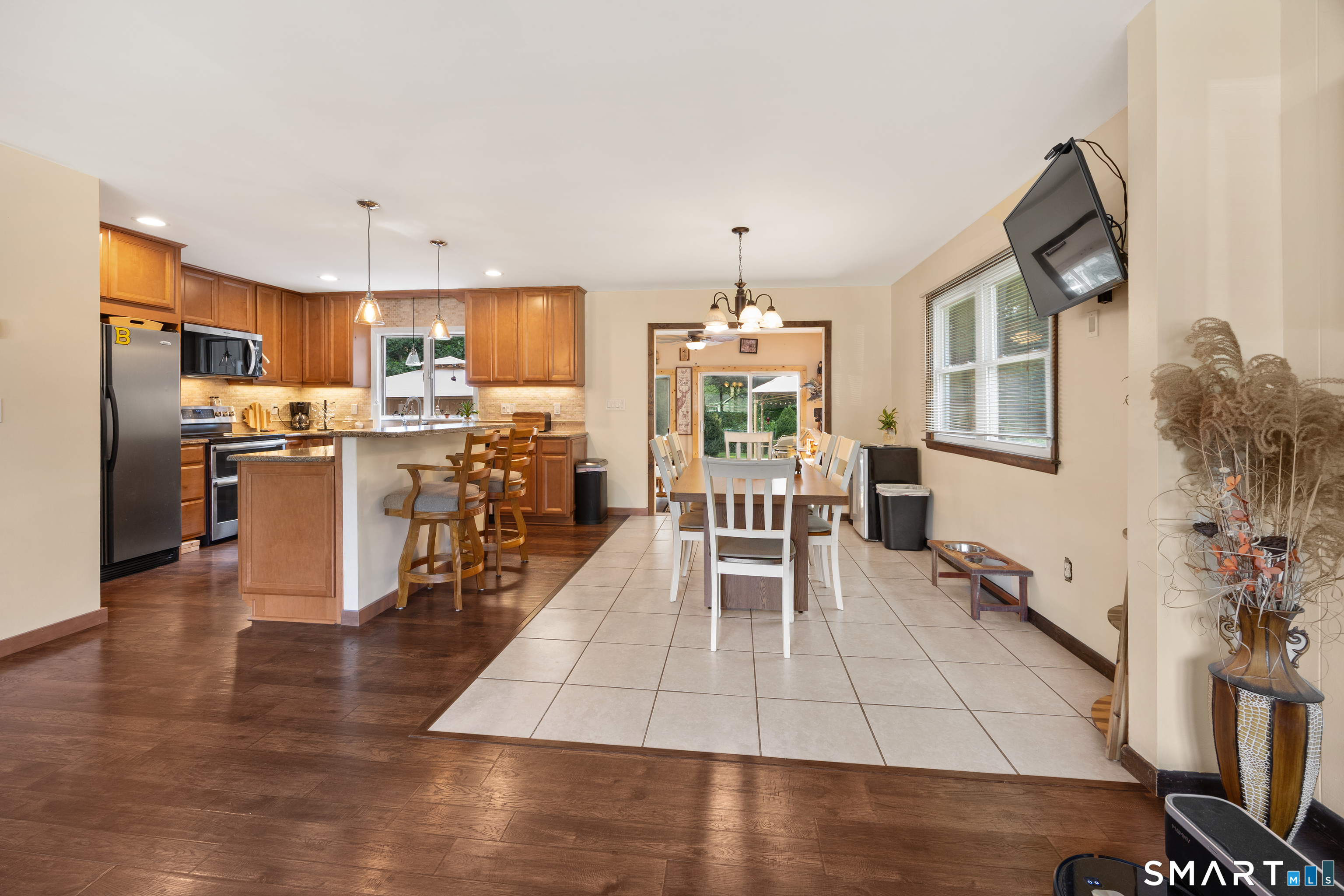 20 Lindsley Drive photo 8