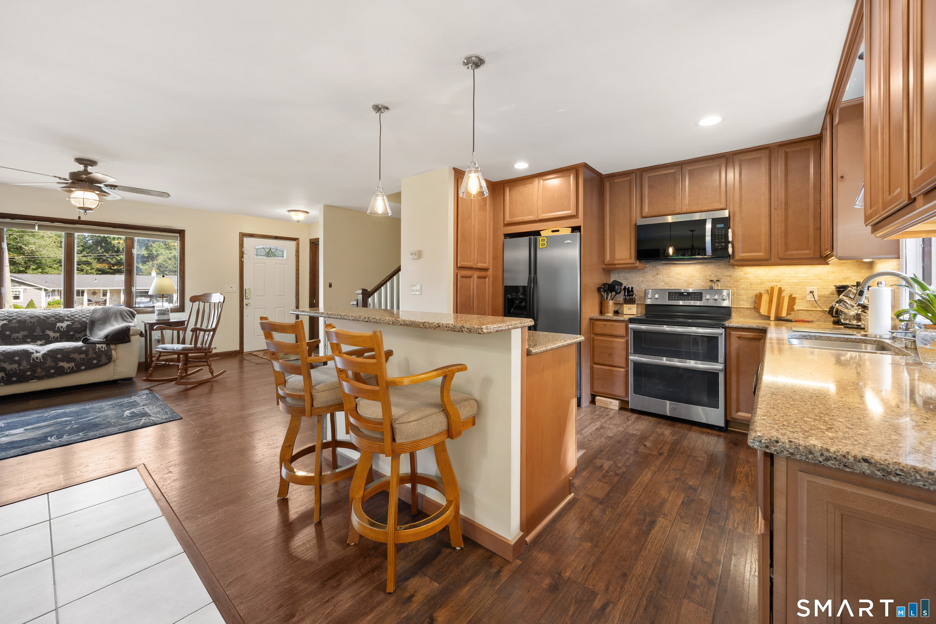 20 Lindsley Drive photo 6