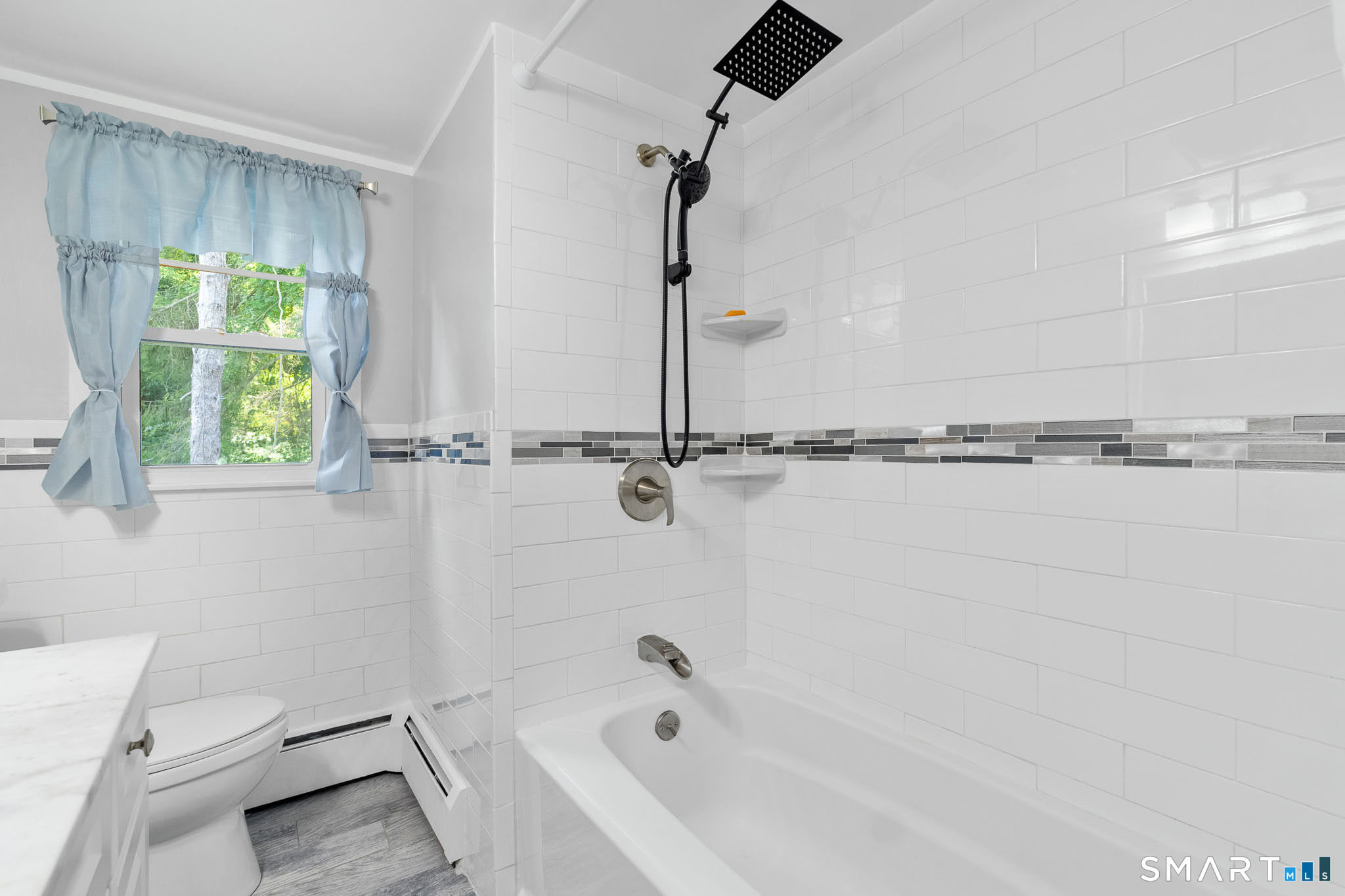 111 Juniper Ridge Drive photo 13