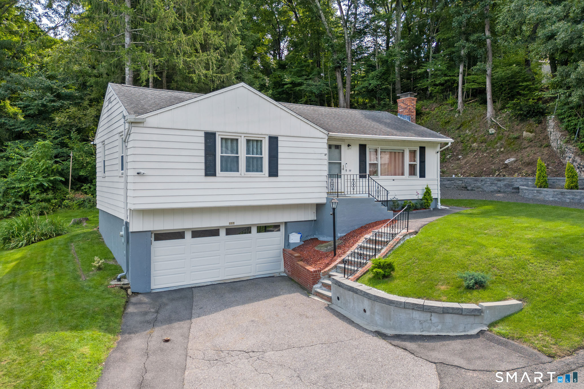 111 Juniper Ridge Drive photo 26