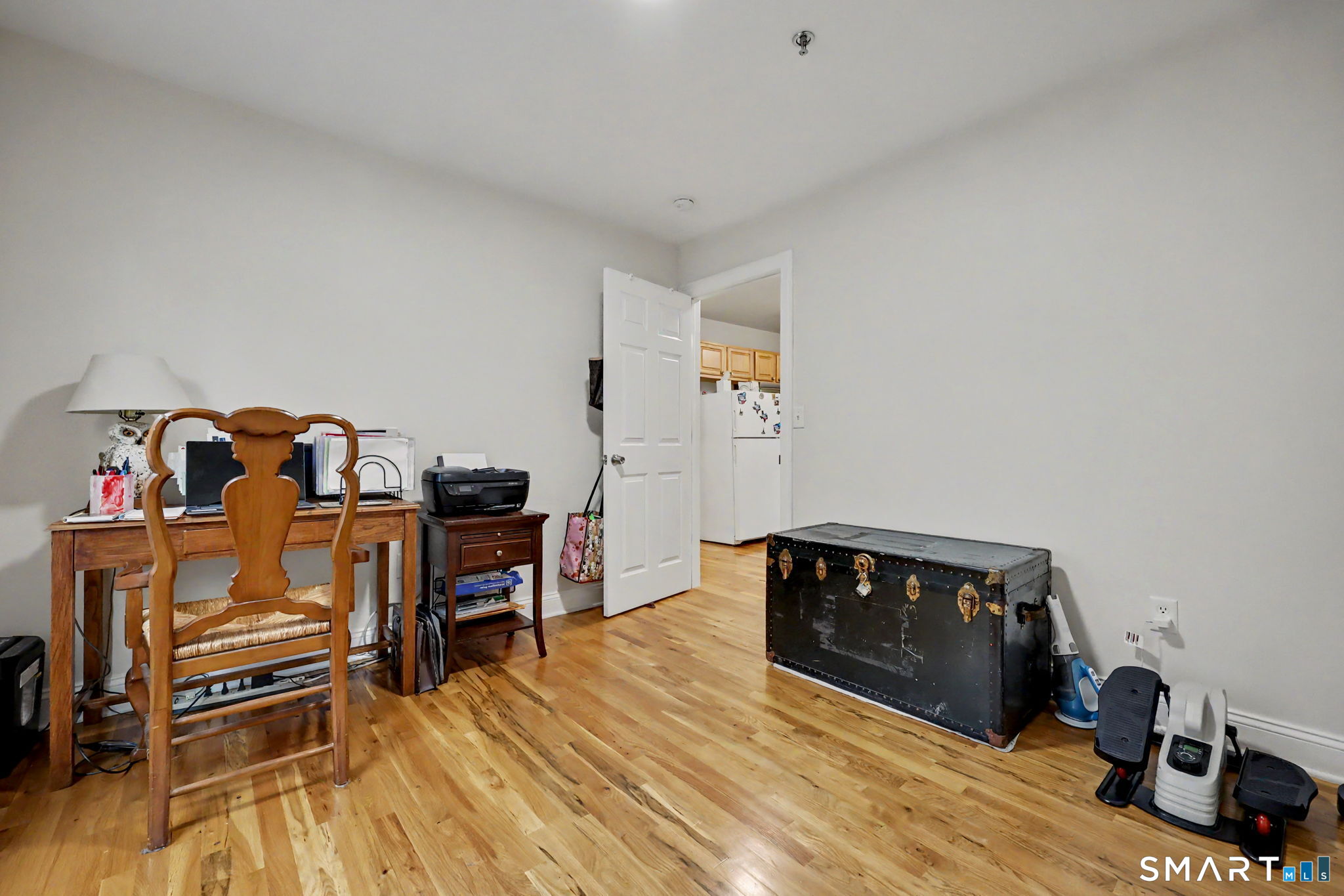 863-865 Brewster Street photo 25