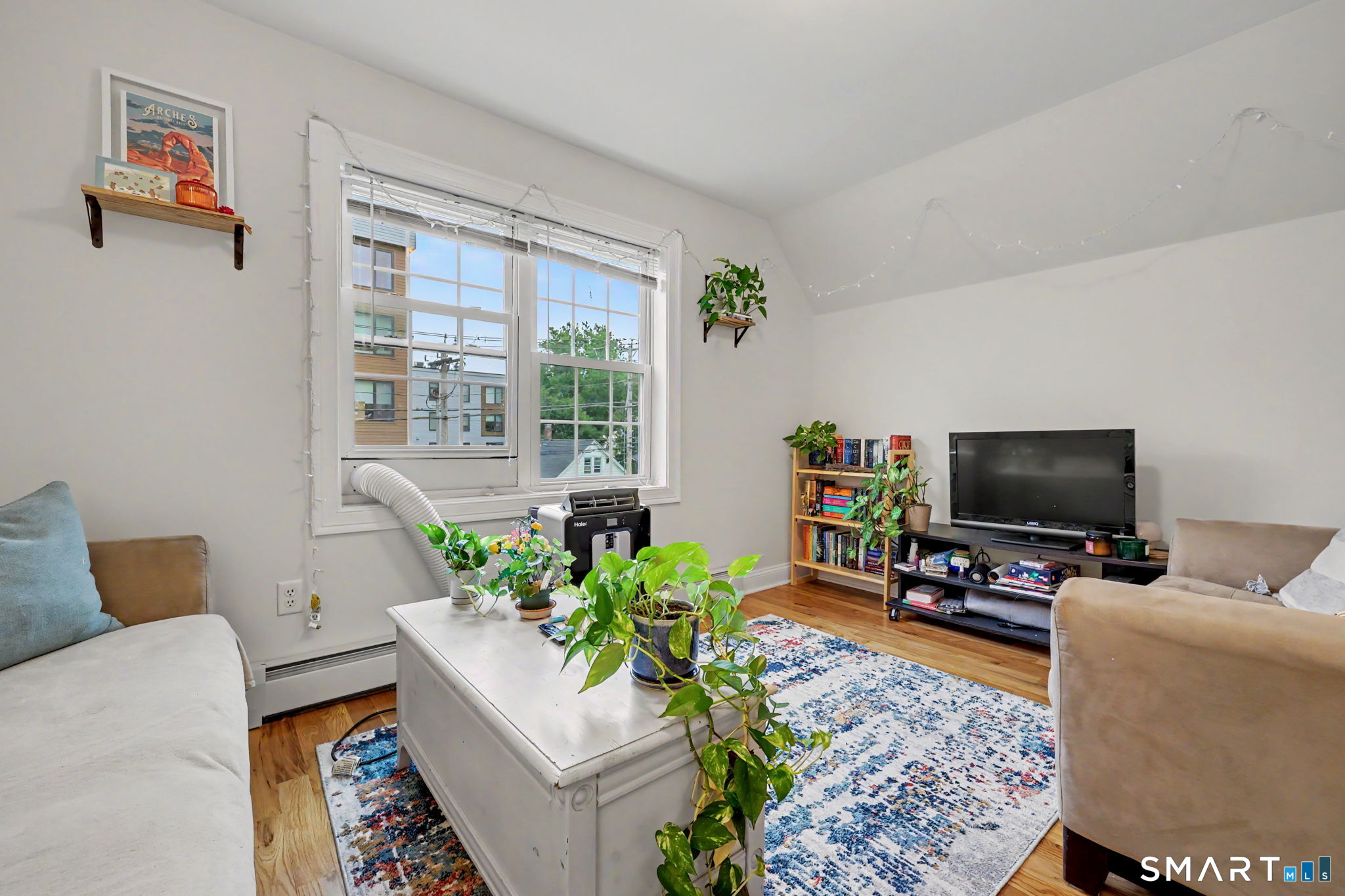 863-865 Brewster Street photo 27